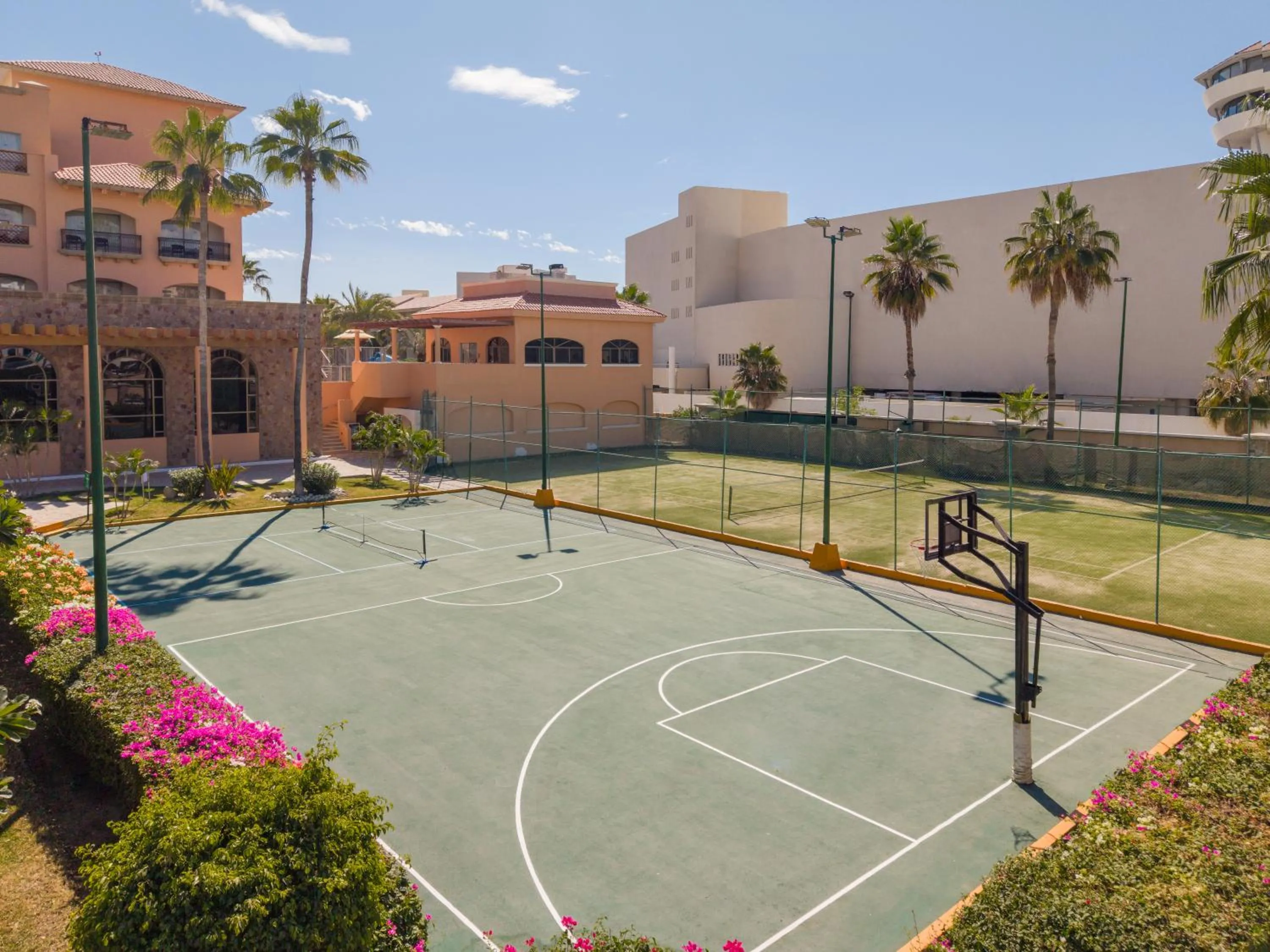 Tennis court in Royal Solaris Los Cabos - All Inclusive
