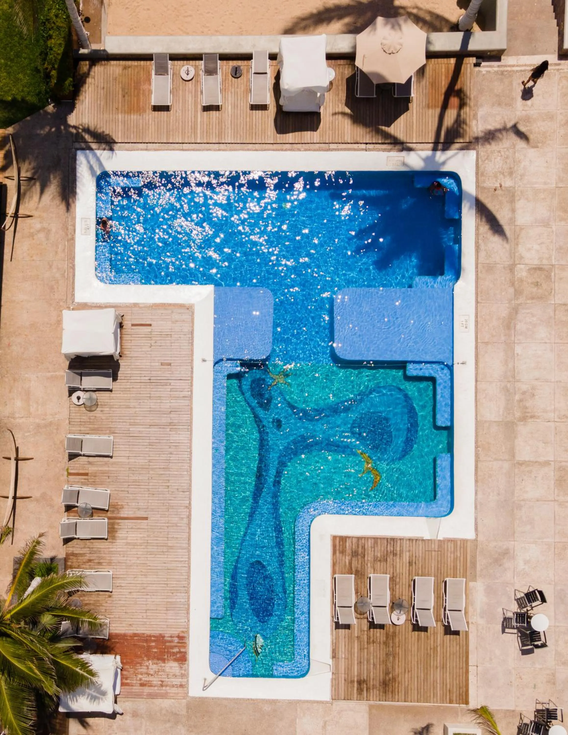 Pool view in Emporio Mazatlan