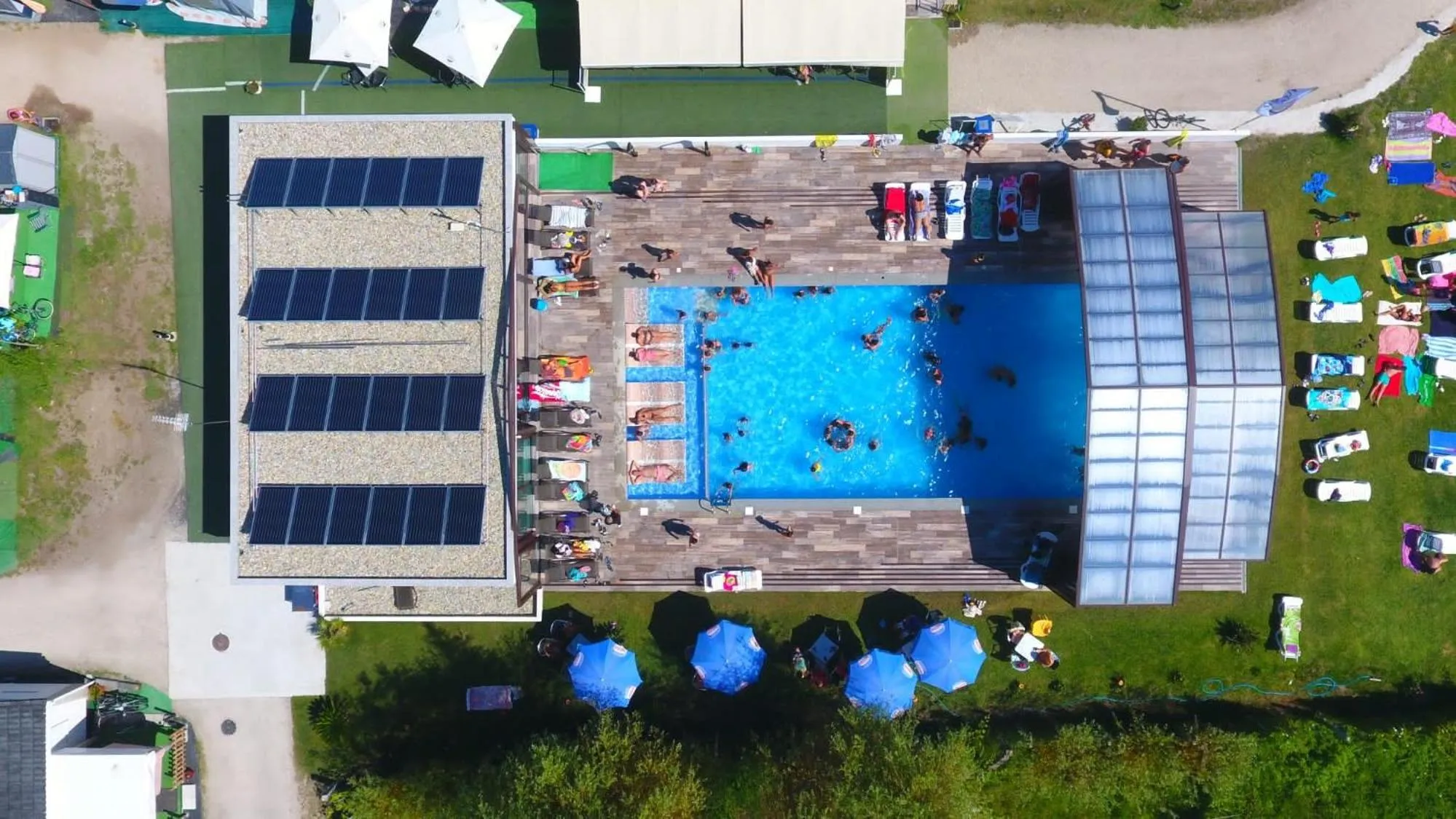 Swimming pool in Hotel Arco Iris