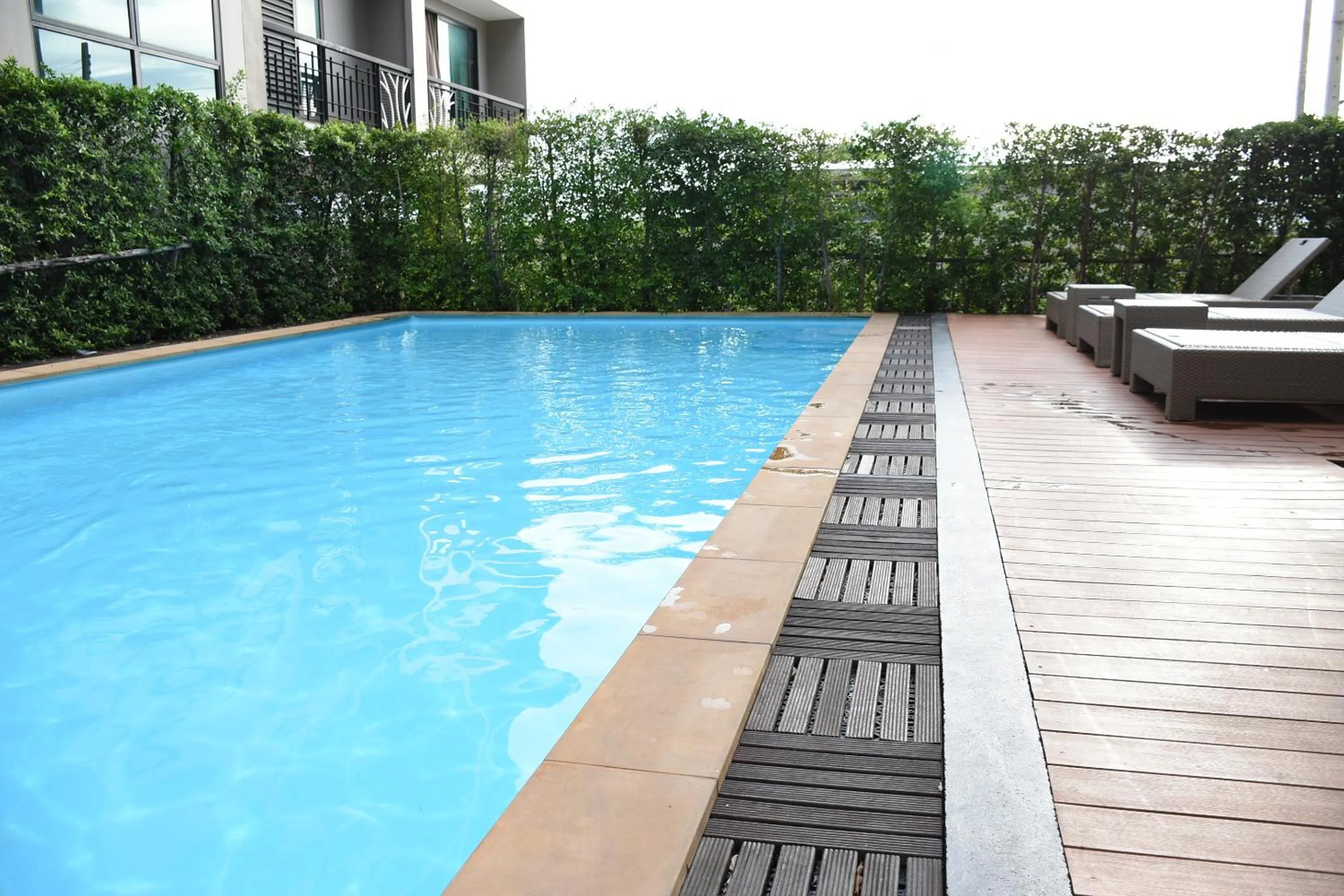 Swimming pool in Chor Cher The Luxury Green Hotel - SHA Extra Plus