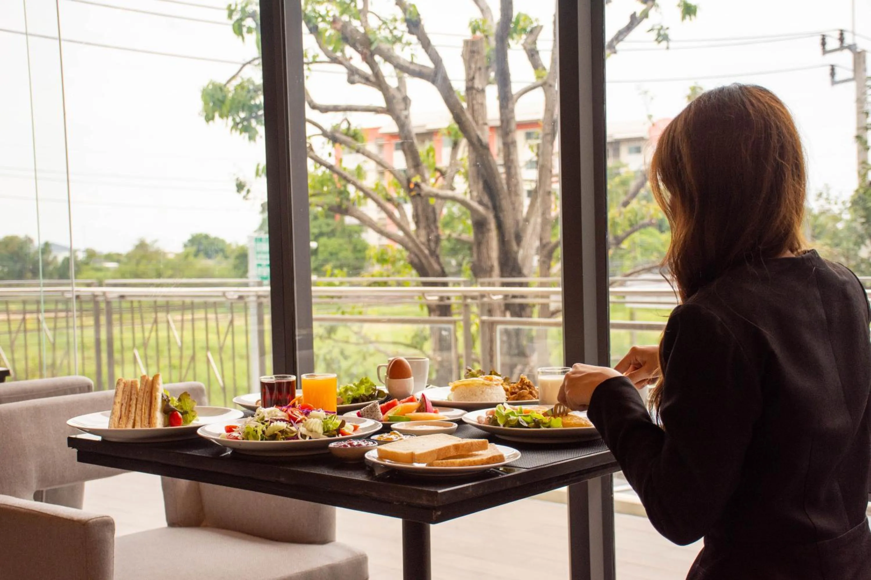 Restaurant/places to eat in Chor Cher The Luxury Green Hotel - SHA Extra Plus