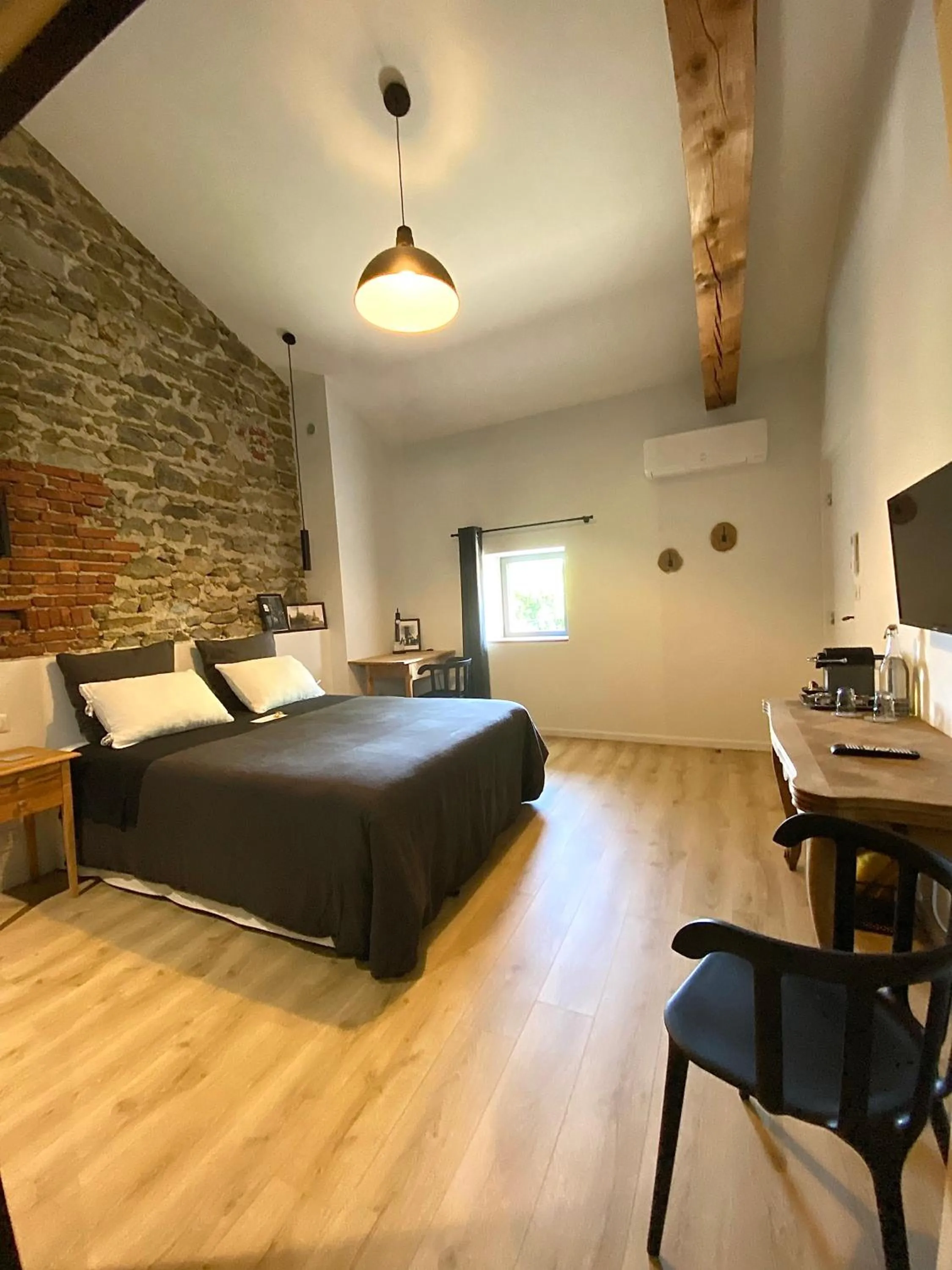 Bed in Chambres d hôtes La clé des arches