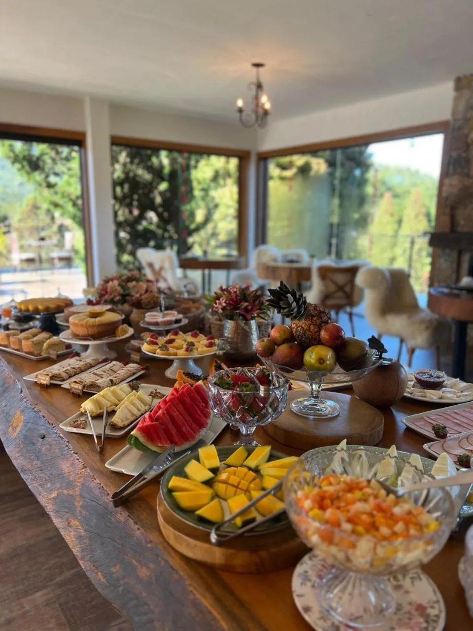 Breakfast in Pousada Villa Monte Verde