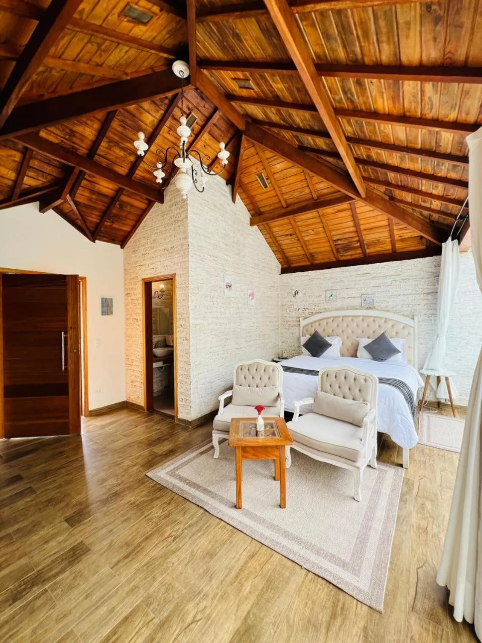 Bedroom, Bed in Pousada Villa Monte Verde