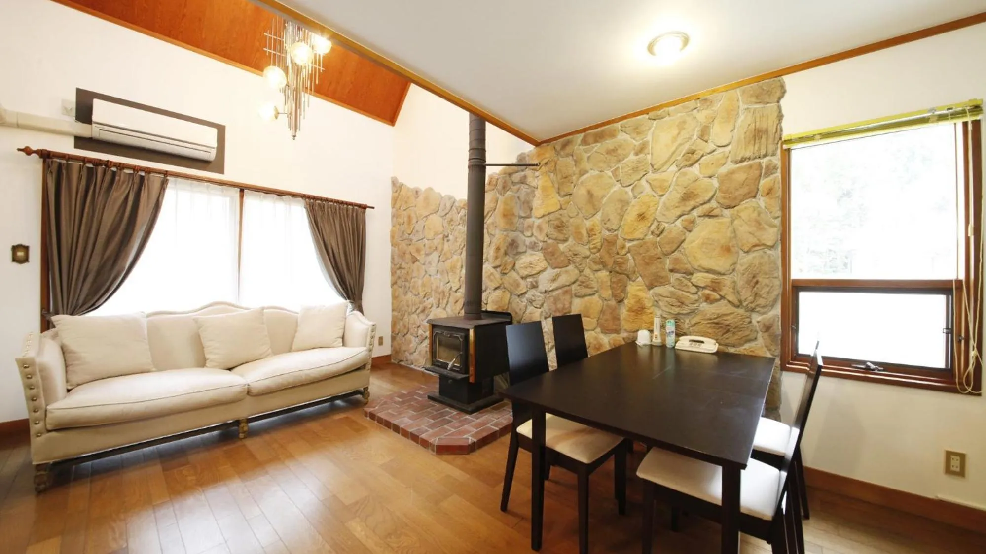 Cottage Hotel Fenice Hakuba