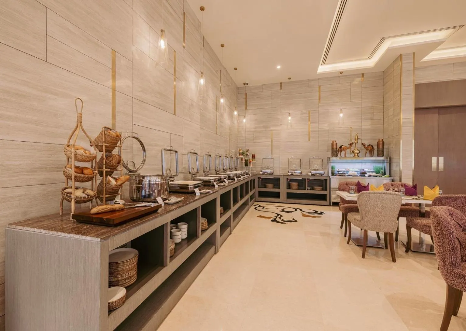 Restaurant/places to eat in Khalidia Palace Hotel Dubai by Mourouj Gloria