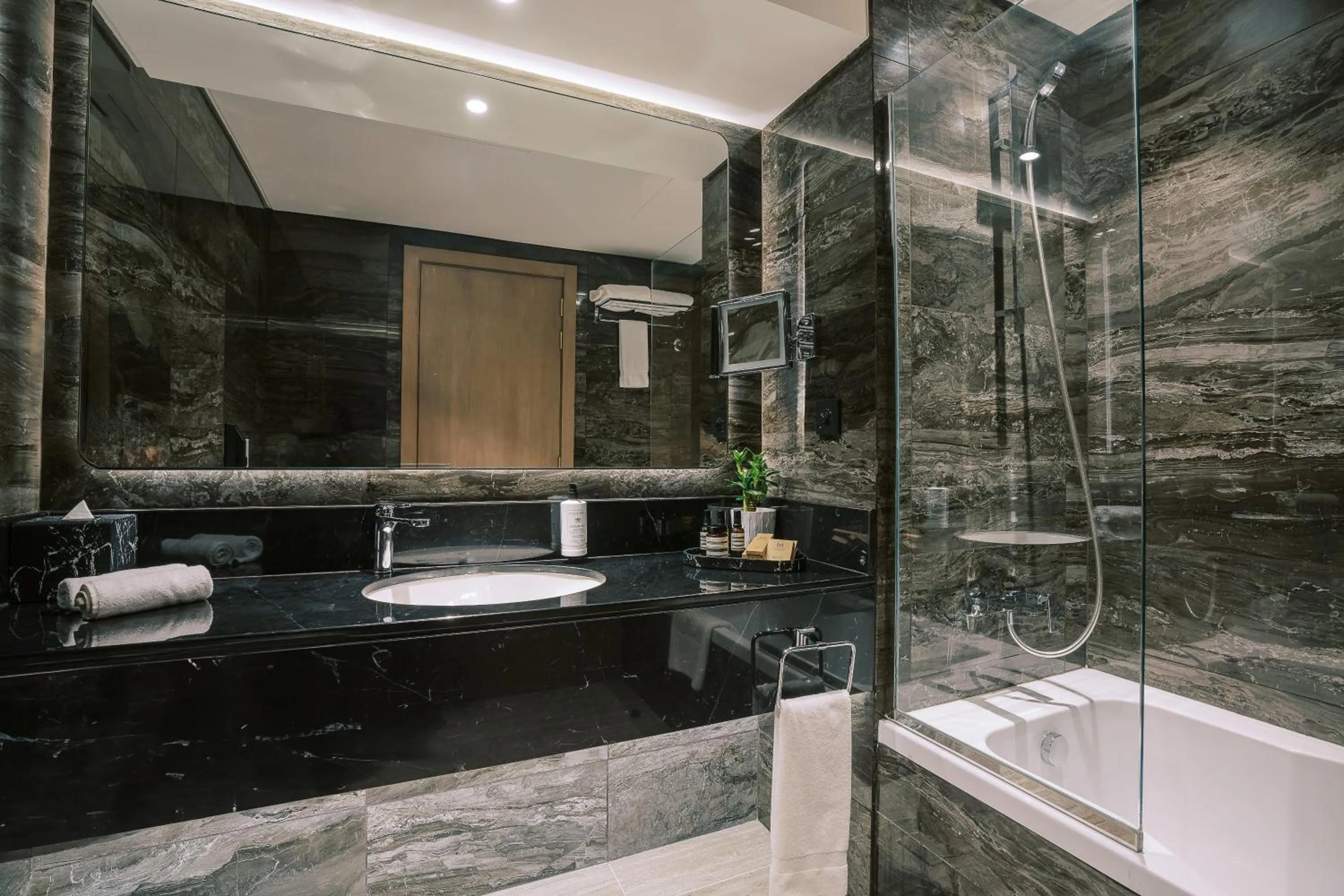 Bathroom in Khalidia Palace Hotel Dubai by Mourouj Gloria