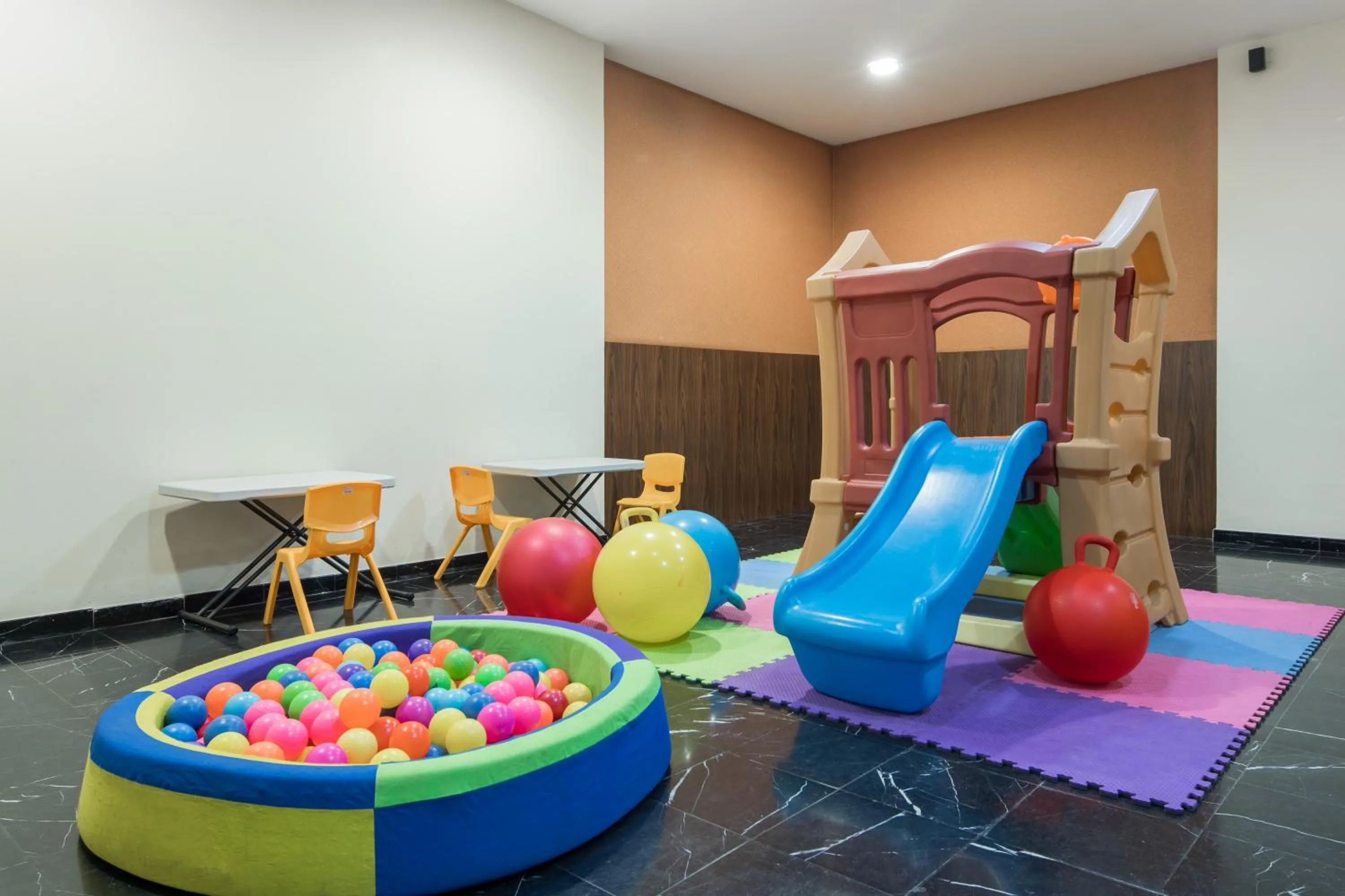 Children play ground in Wyndham Executivo Culiacan