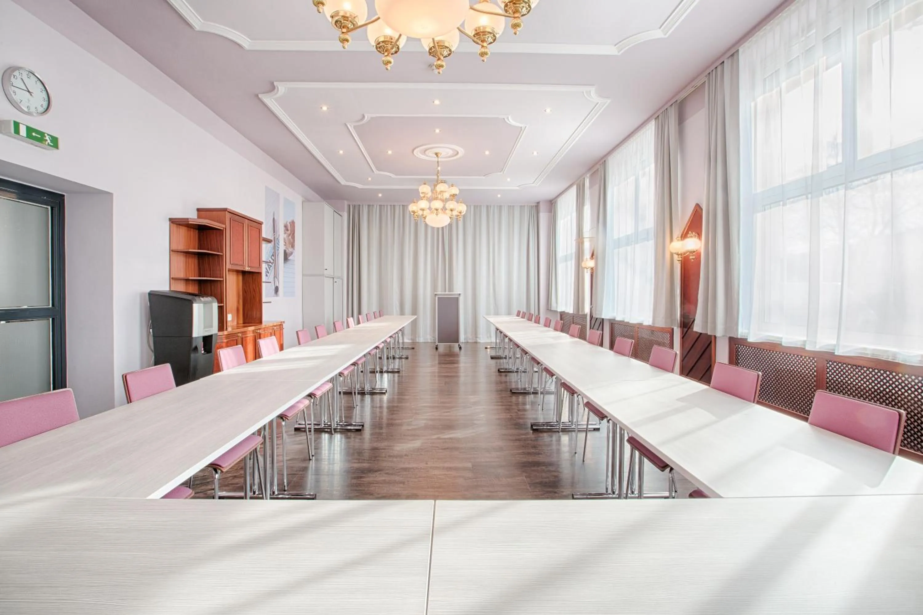 Business facilities in Frühstückshotel Waldbauer