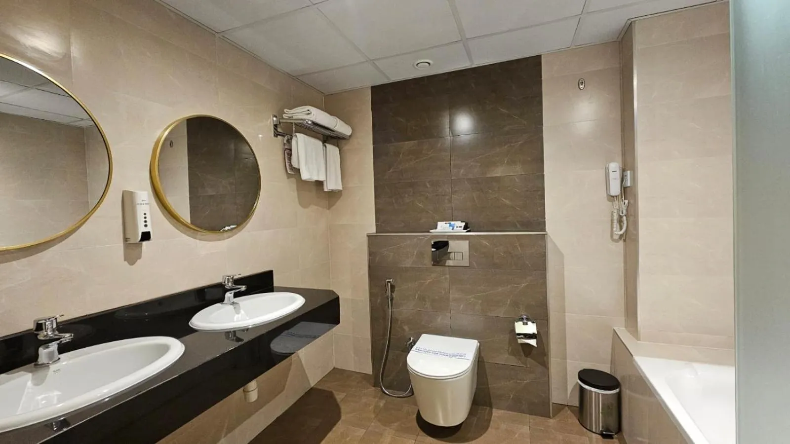 Bathroom in Concorde Deira Hotel -Formerly Golden Tulip Deira Hotel