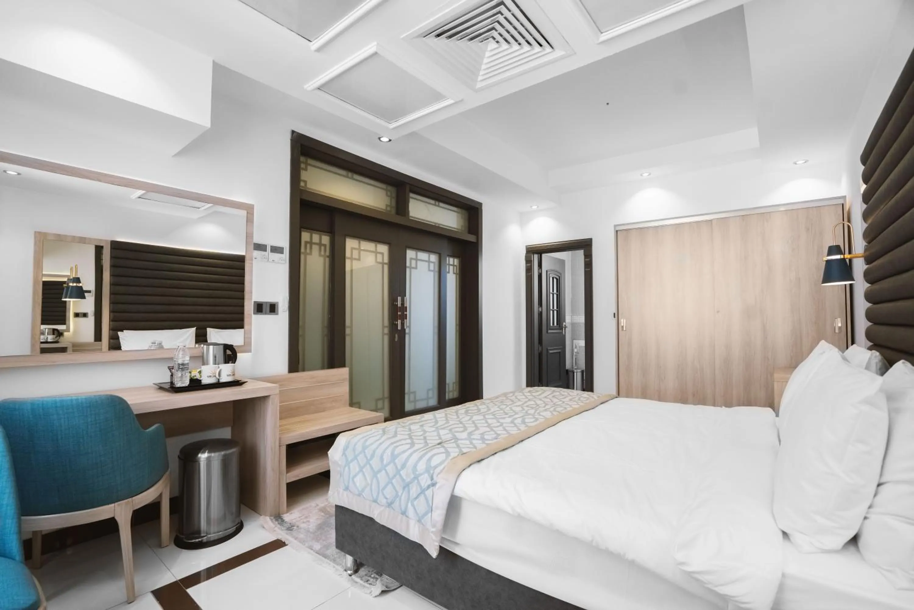 Photo of the whole room, Bed in Noor Land Hotel