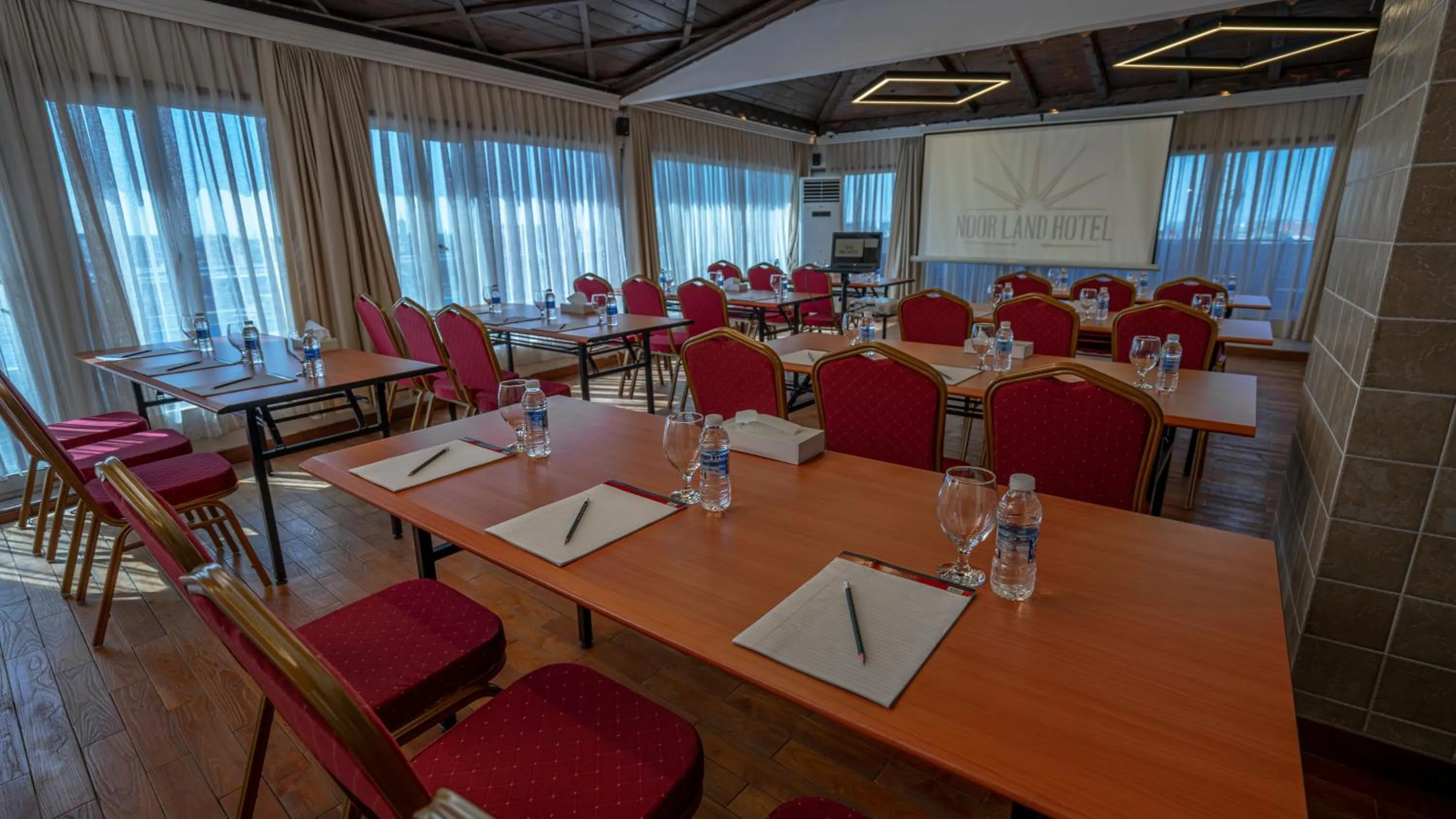 Meeting/conference room in Noor Land Hotel