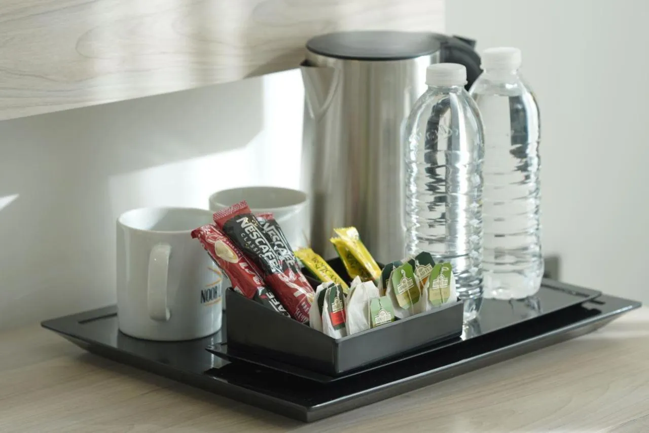 Coffee/tea facilities in Noor Land Hotel