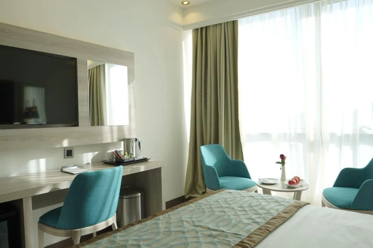 TV and multimedia, Bed in Noor Land Hotel