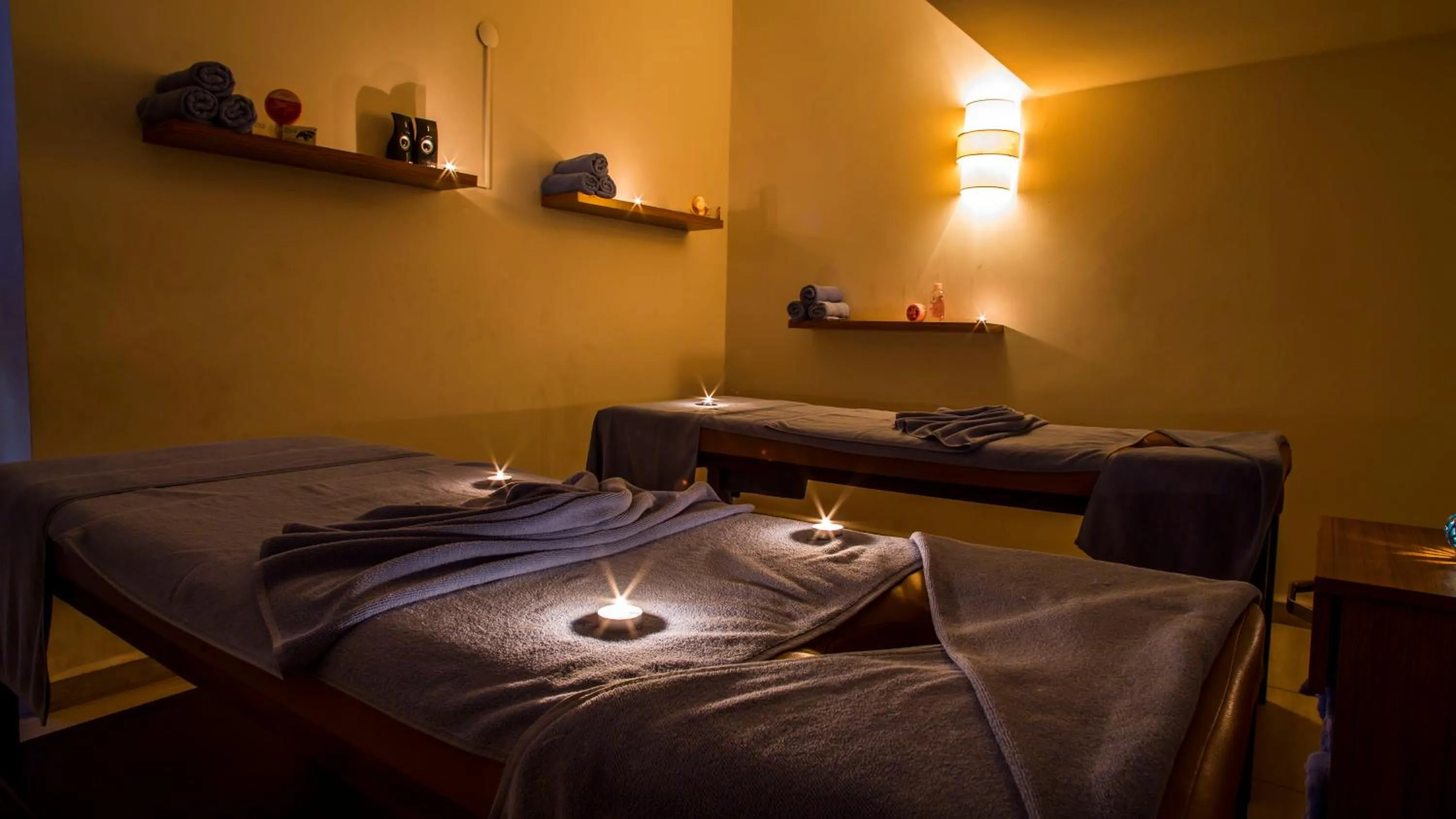 Spa and wellness centre/facilities, Bed in Parion Hotel