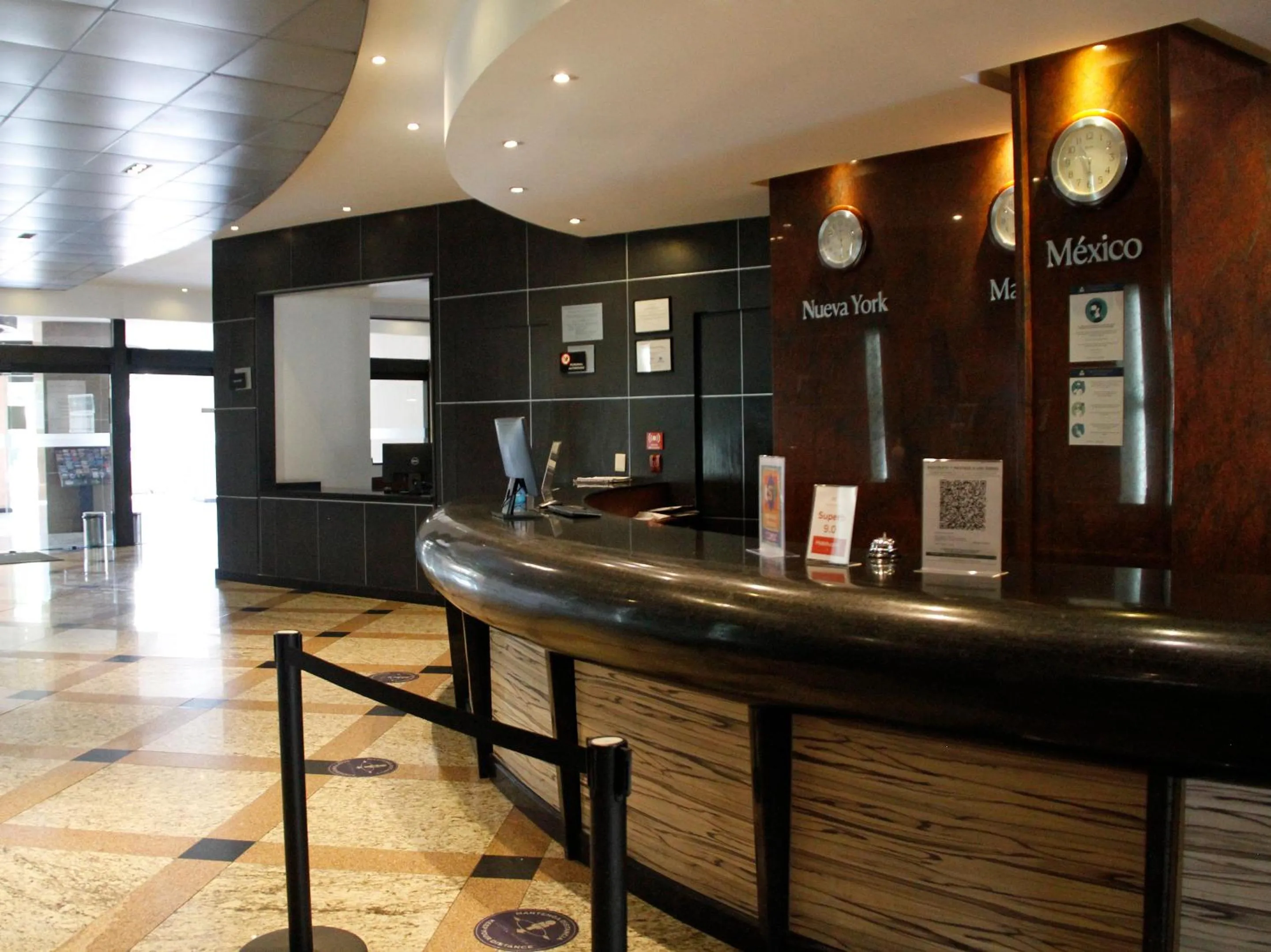 Lobby or reception in Hotel Riazor Aeropuerto