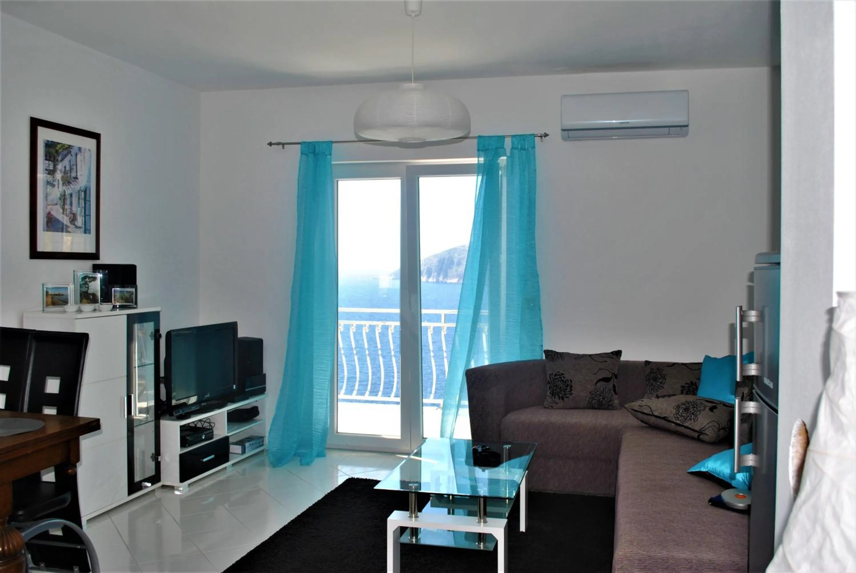 TV and multimedia in Villa Jagoda