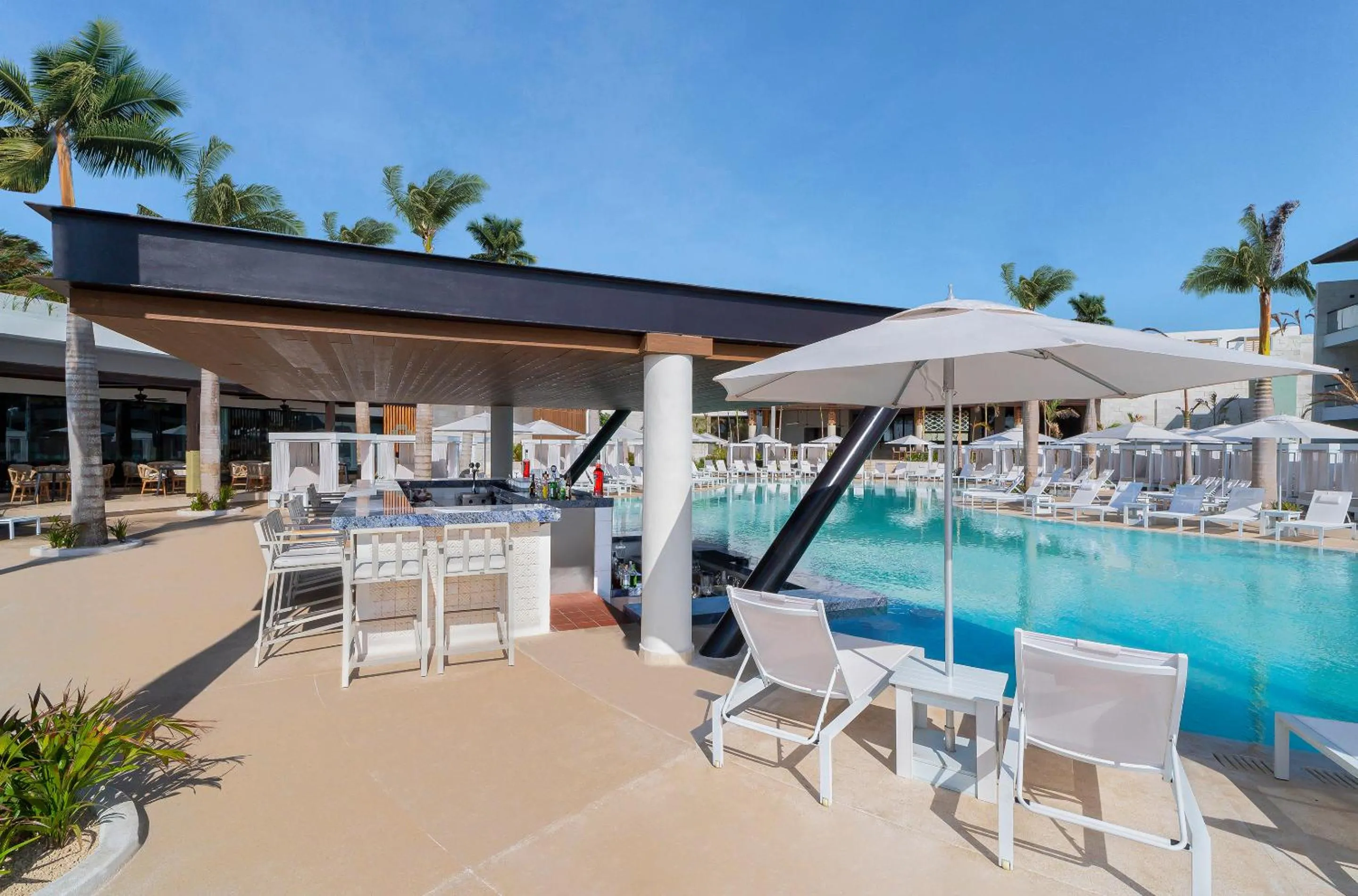 Lounge or bar in Desire Riviera Maya Resort All Inclusive - Couples Only