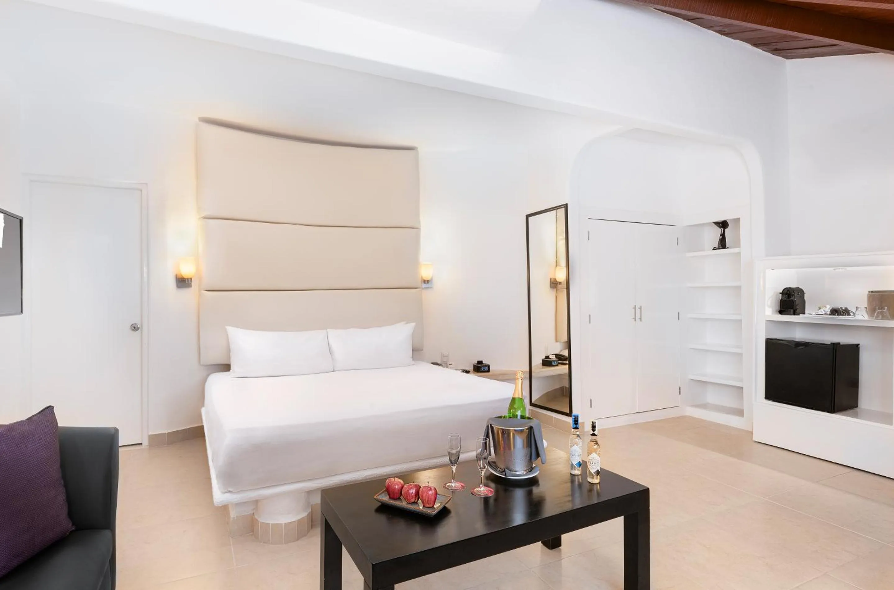 Seating area, Bed in Desire Riviera Maya Resort All Inclusive - Couples Only