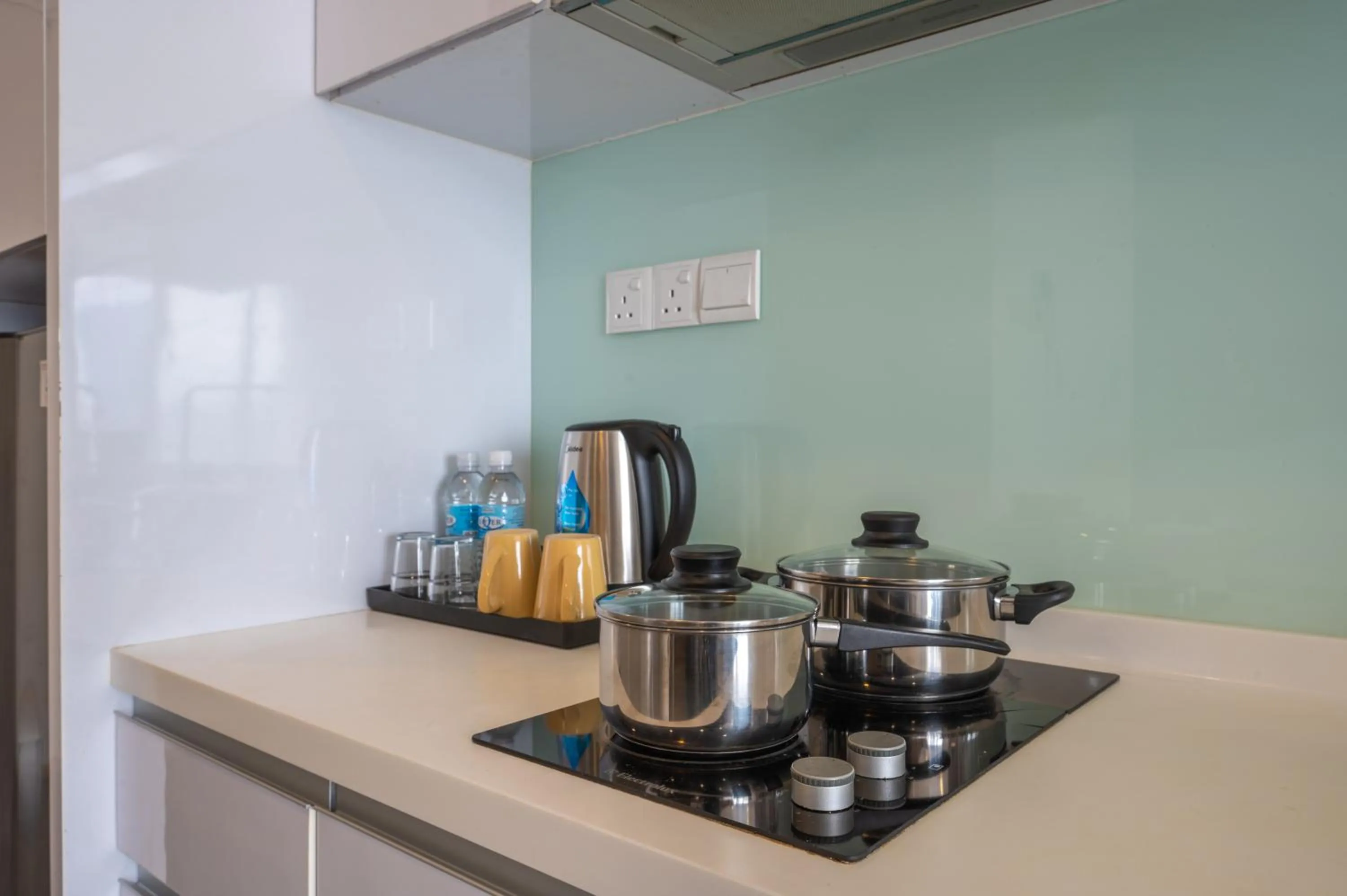 Coffee/tea facilities in Greystone One Bukit Ceylon