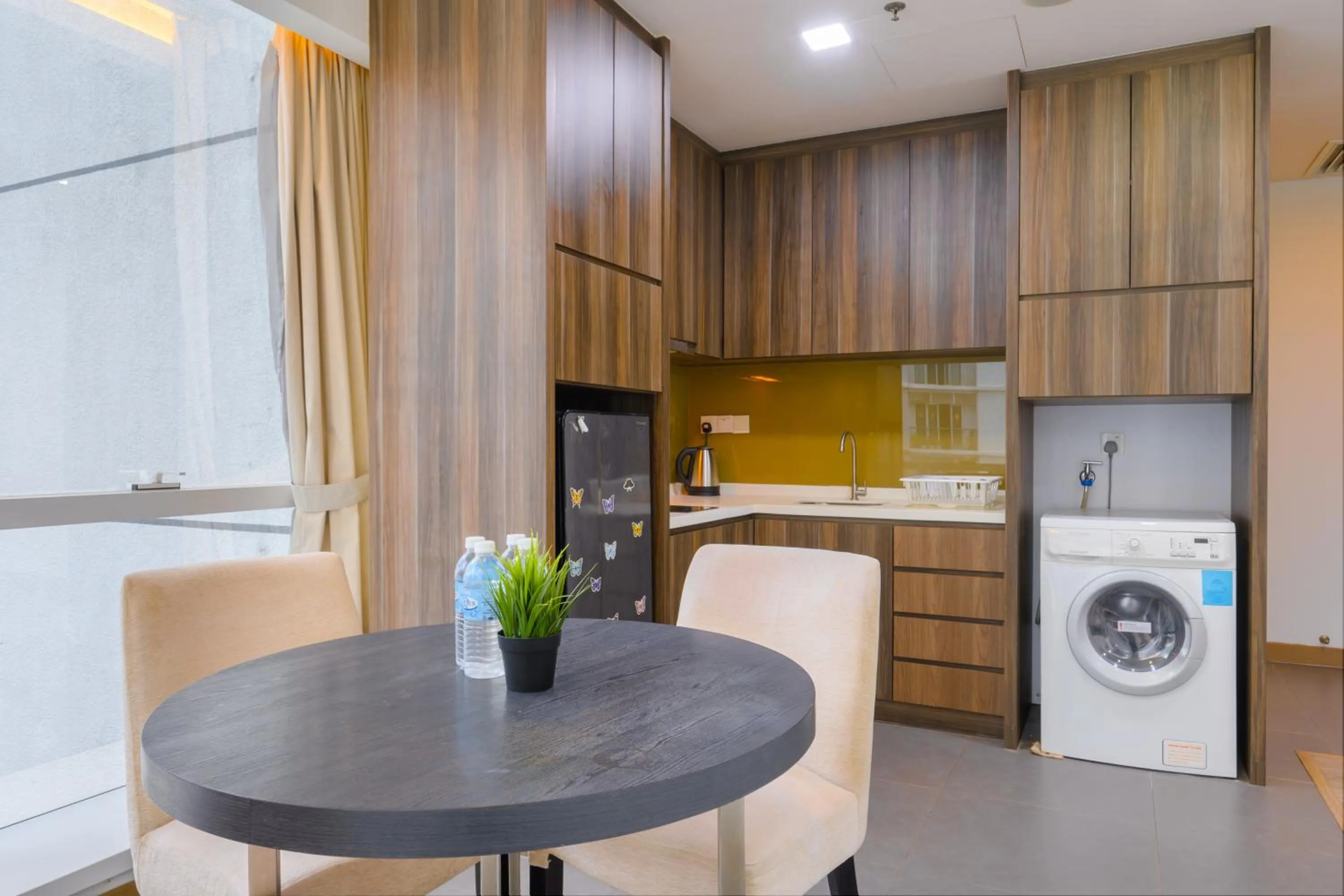 kitchen in Greystone One Bukit Ceylon