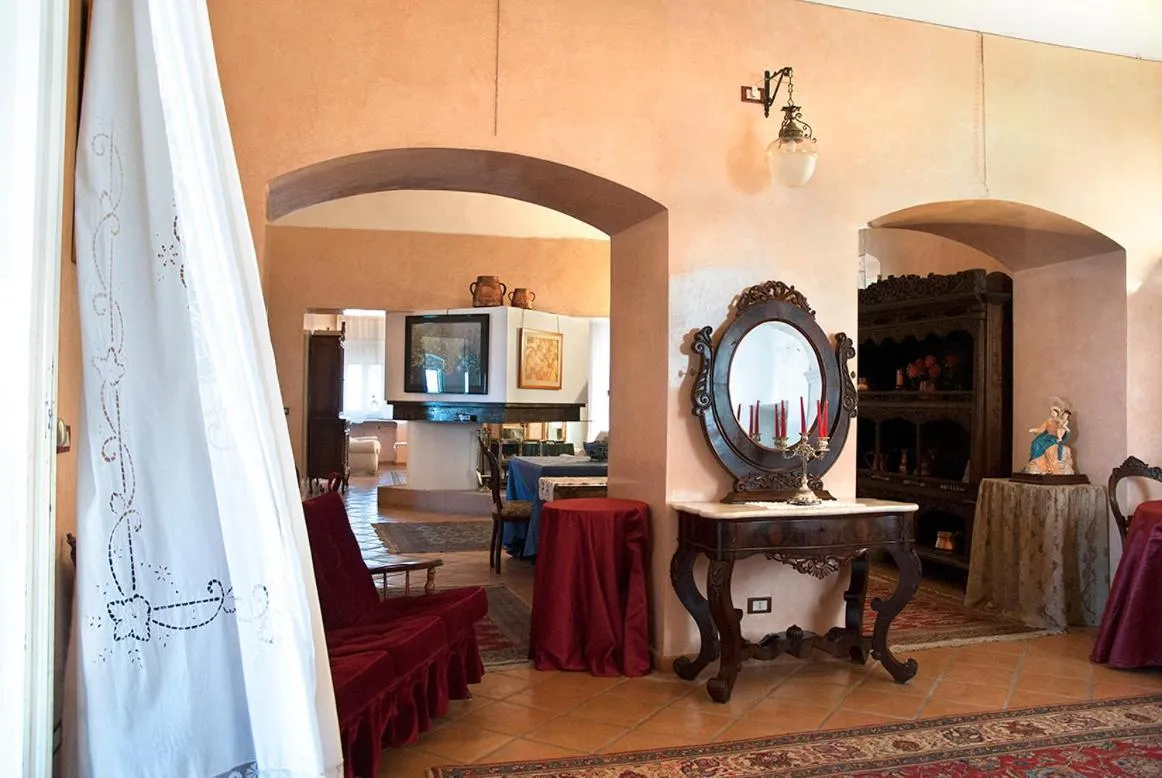 Communal lounge/ TV room in Il Barone del Mare