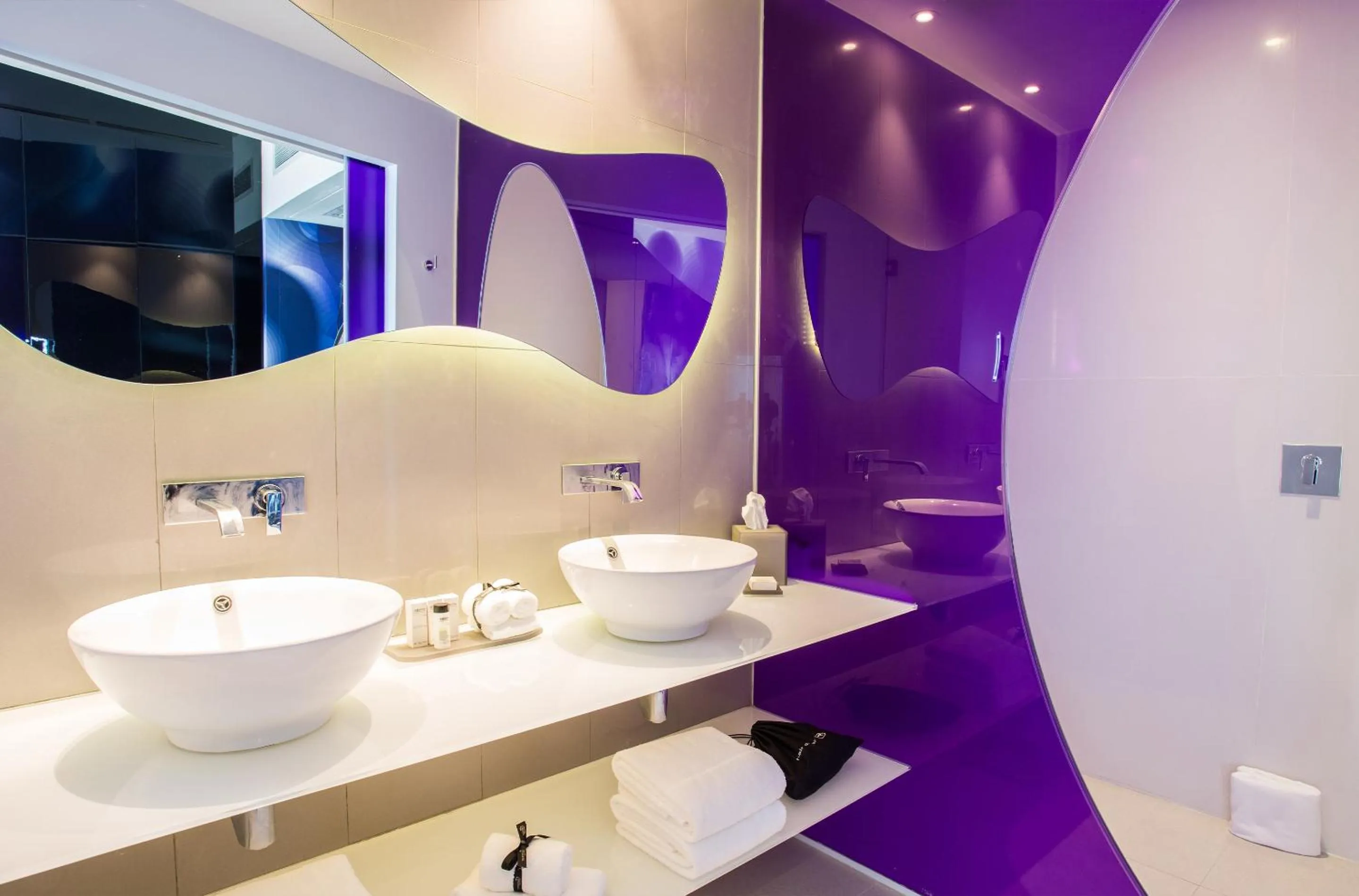 Bathroom in Temptation Cancun Resort - All Inclusive - Adults Only