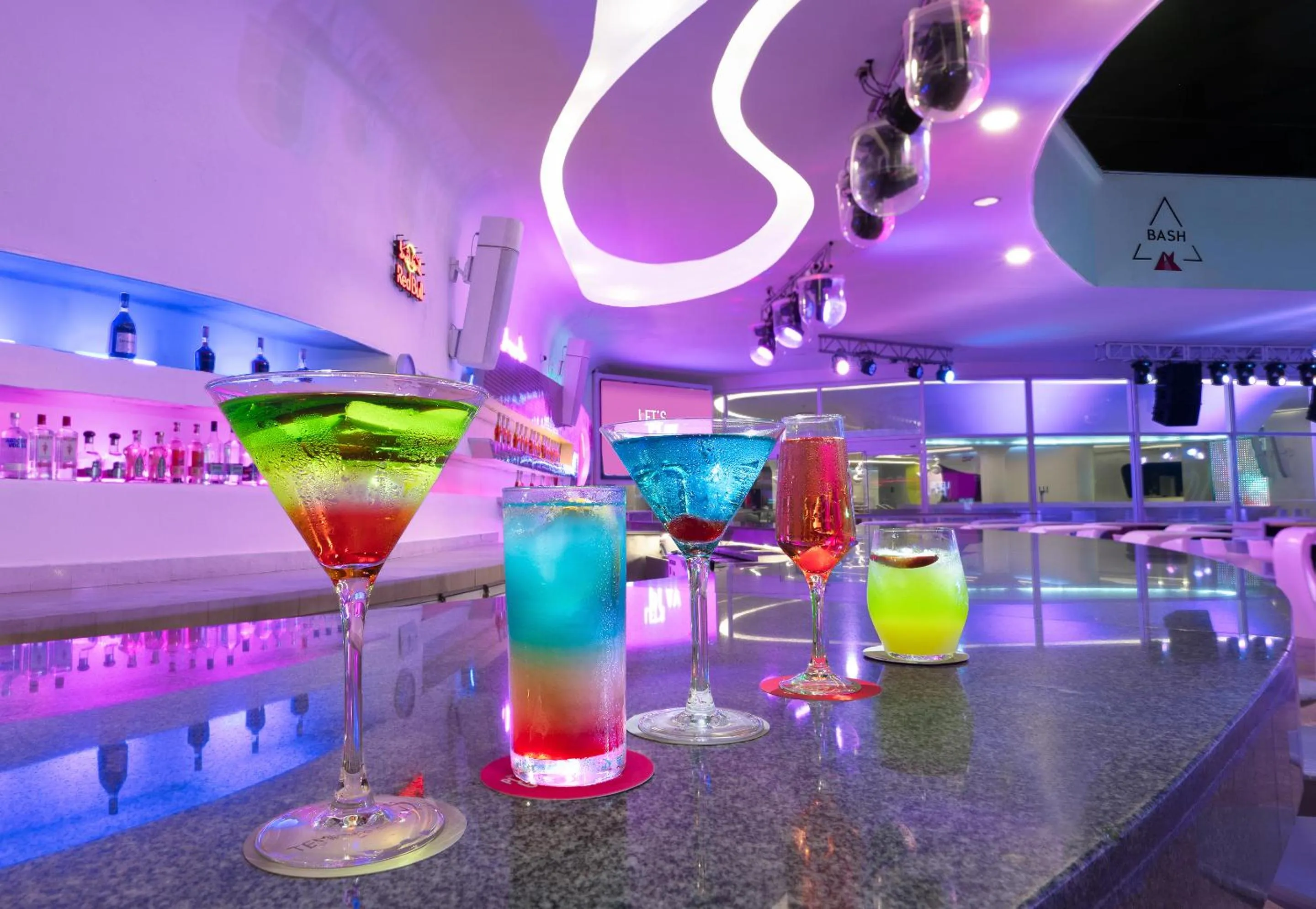 Lounge or bar in Temptation Cancun Resort - All Inclusive - Adults Only