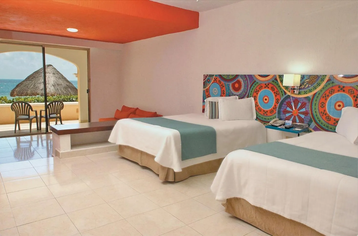 Bed in All Ritmo Cancun Resort & Water Park