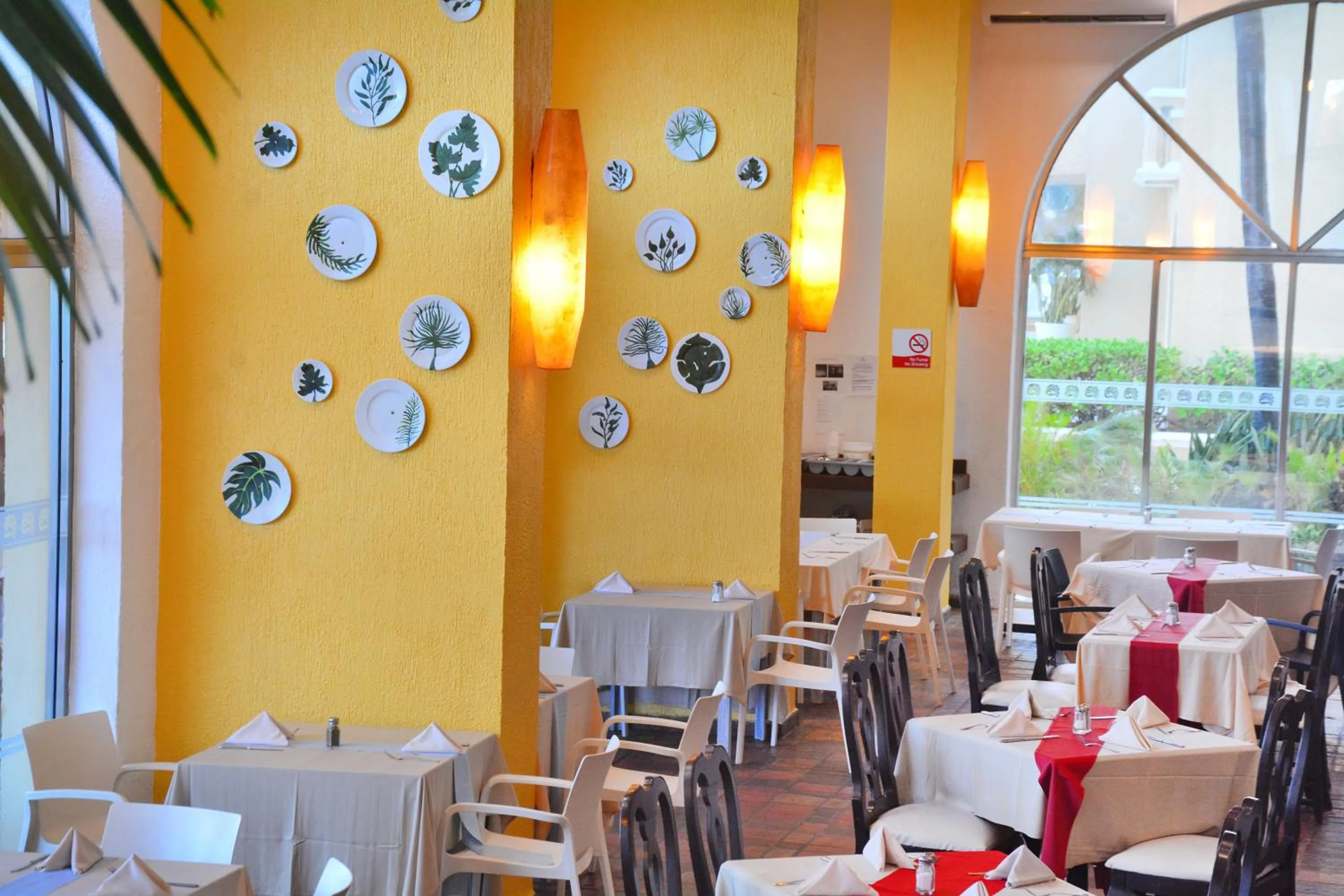 Restaurant/places to eat in All Ritmo Cancun Resort & Water Park