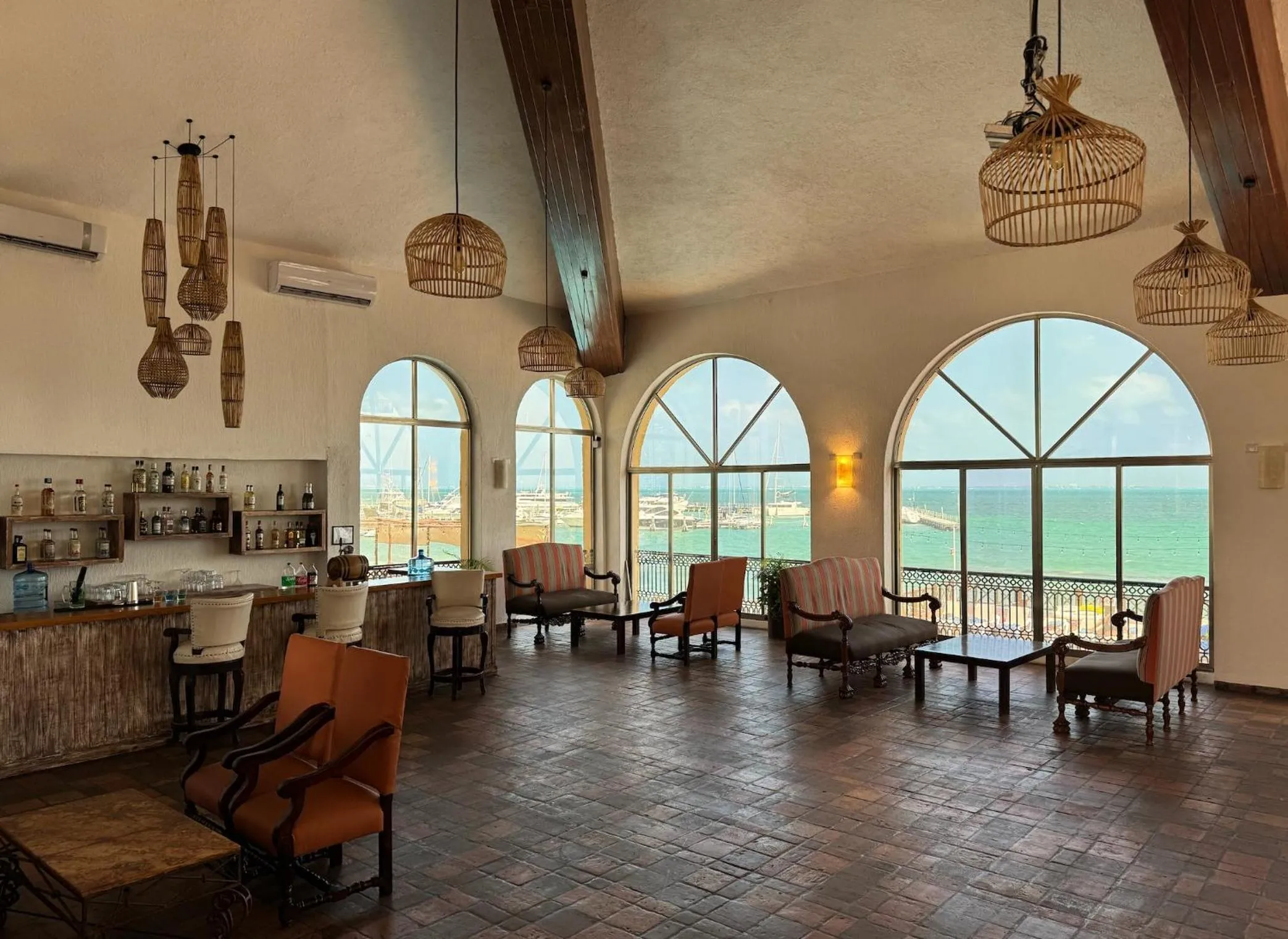 Lounge or bar in All Ritmo Cancun Resort & Water Park