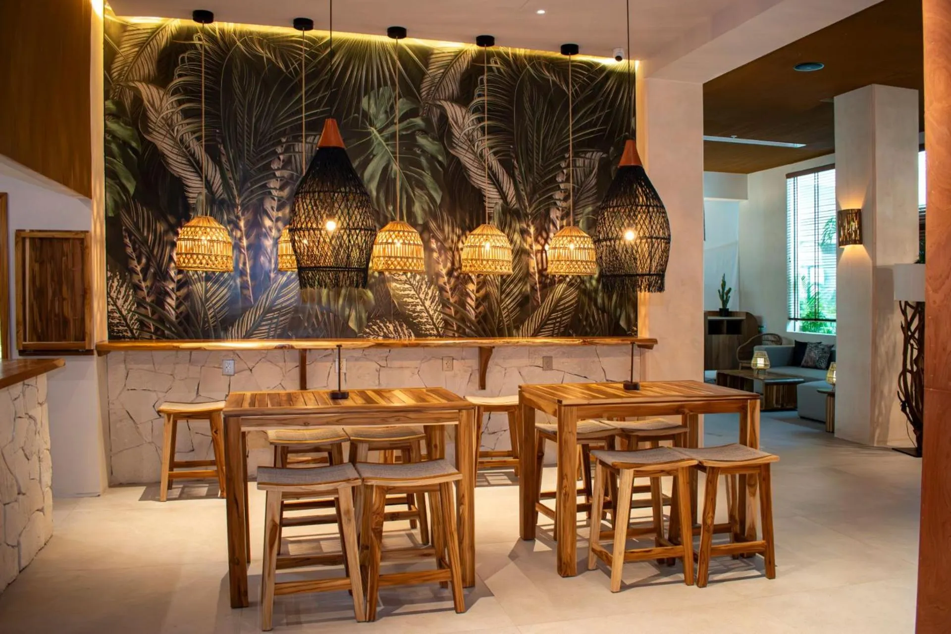 Restaurant/places to eat in Hotel NYX Cancun