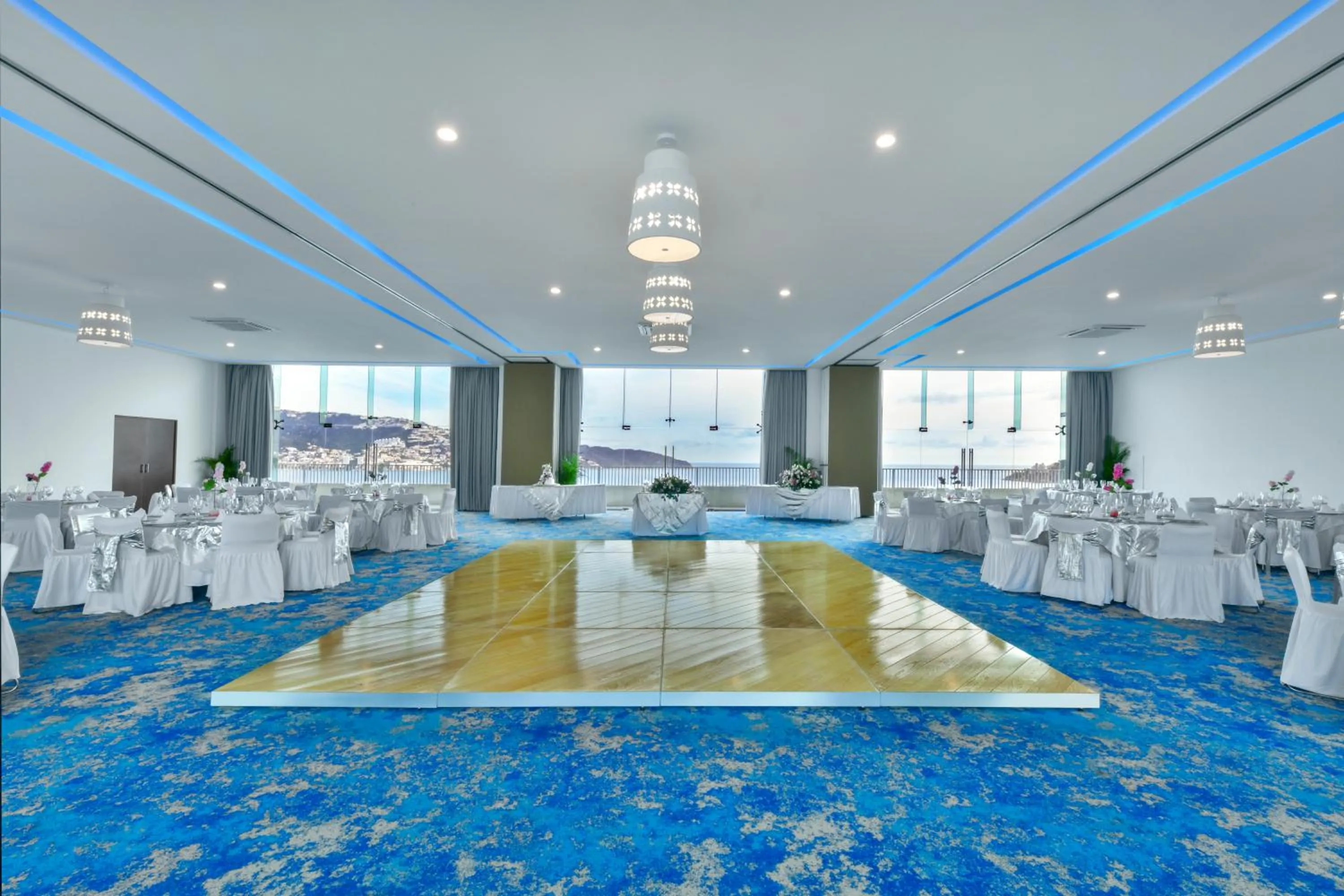 Meeting/conference room in Krystal Beach Acapulco