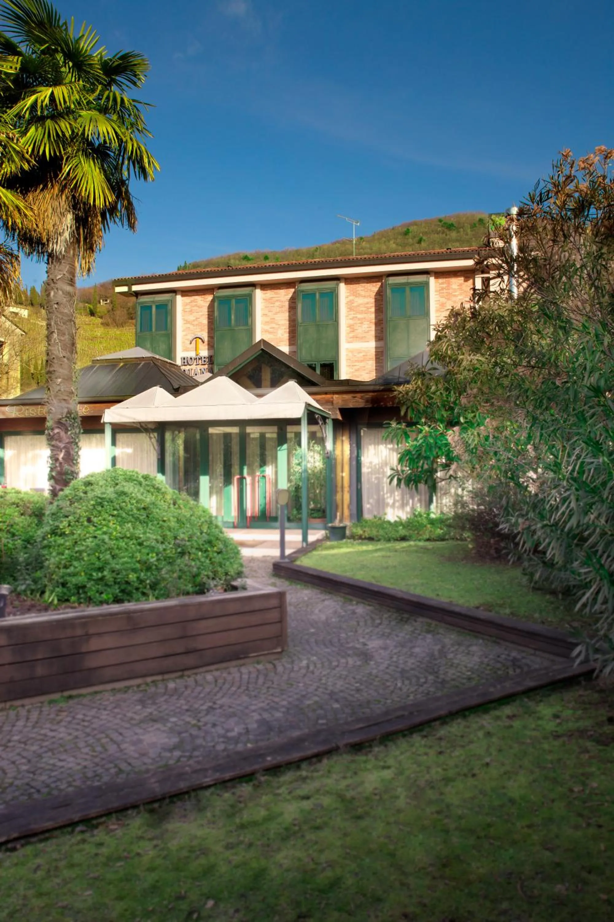 Facade/entrance in Hotel Diana