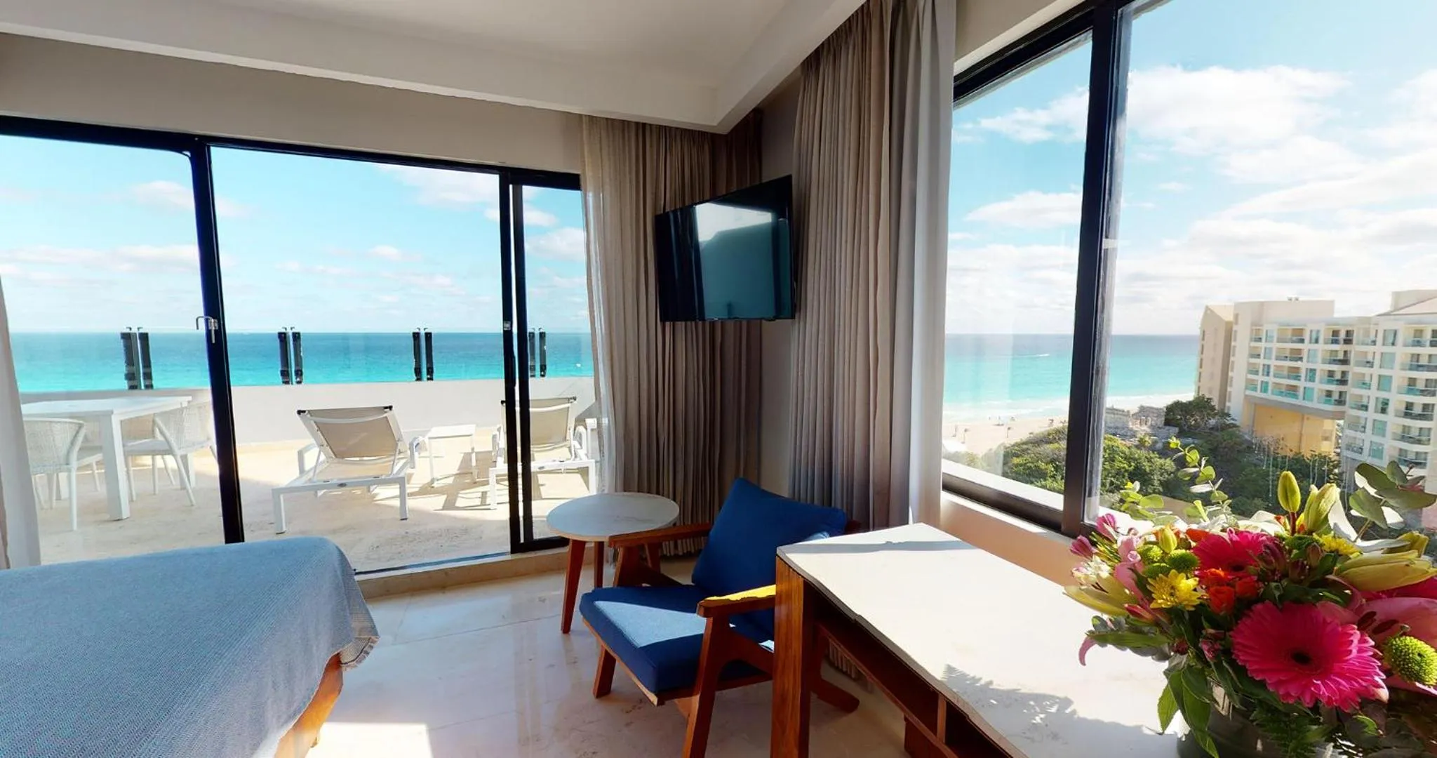 Balcony/Terrace in Park Royal Beach Cancun - All Inclusive