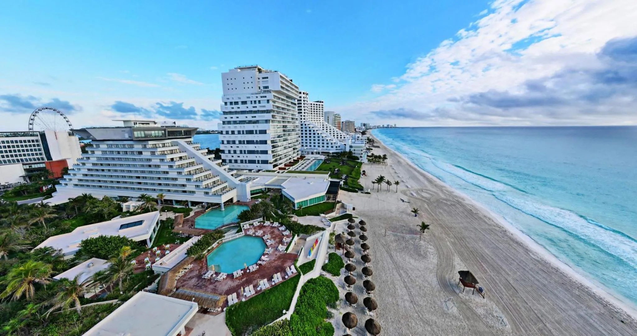 Property building in Park Royal Beach Cancun - All Inclusive