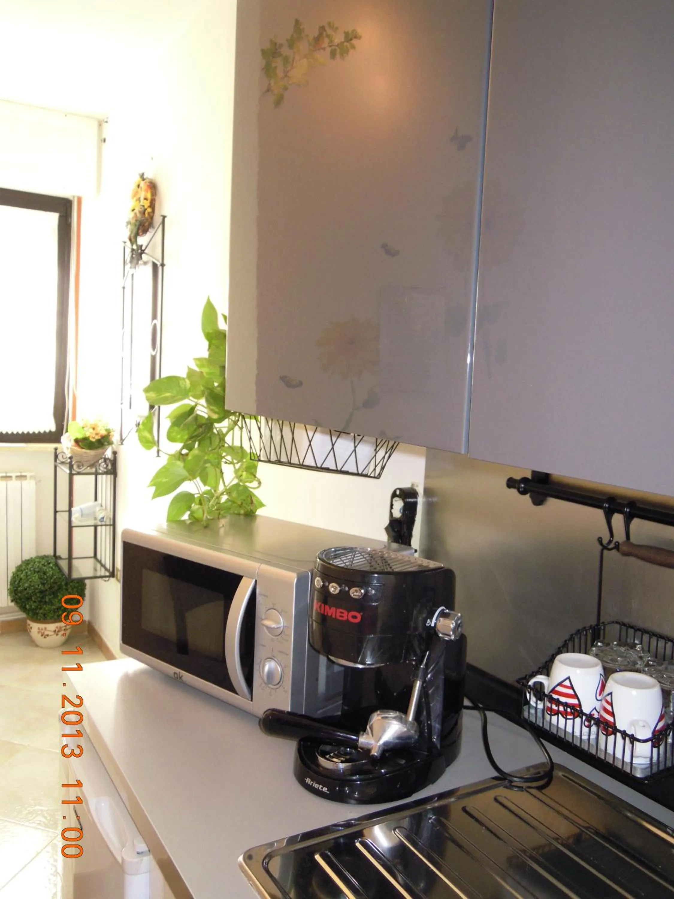 Kitchen or kitchenette in B&B Mare E Sole