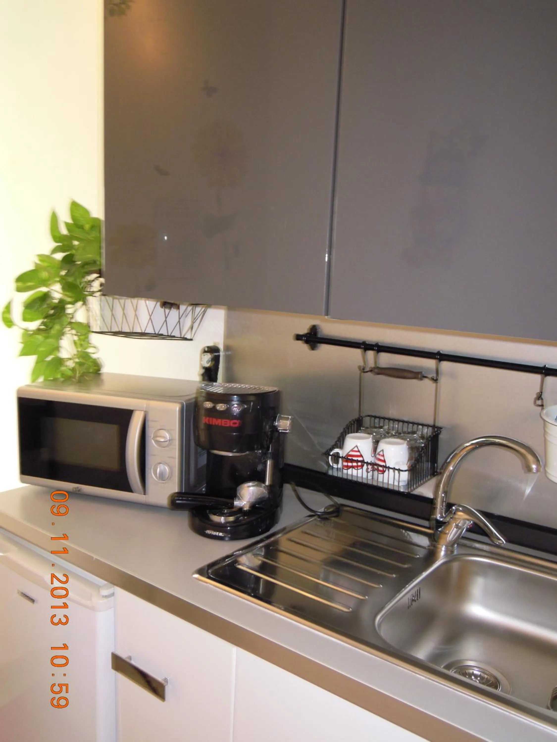 Kitchen or kitchenette in B&B Mare E Sole