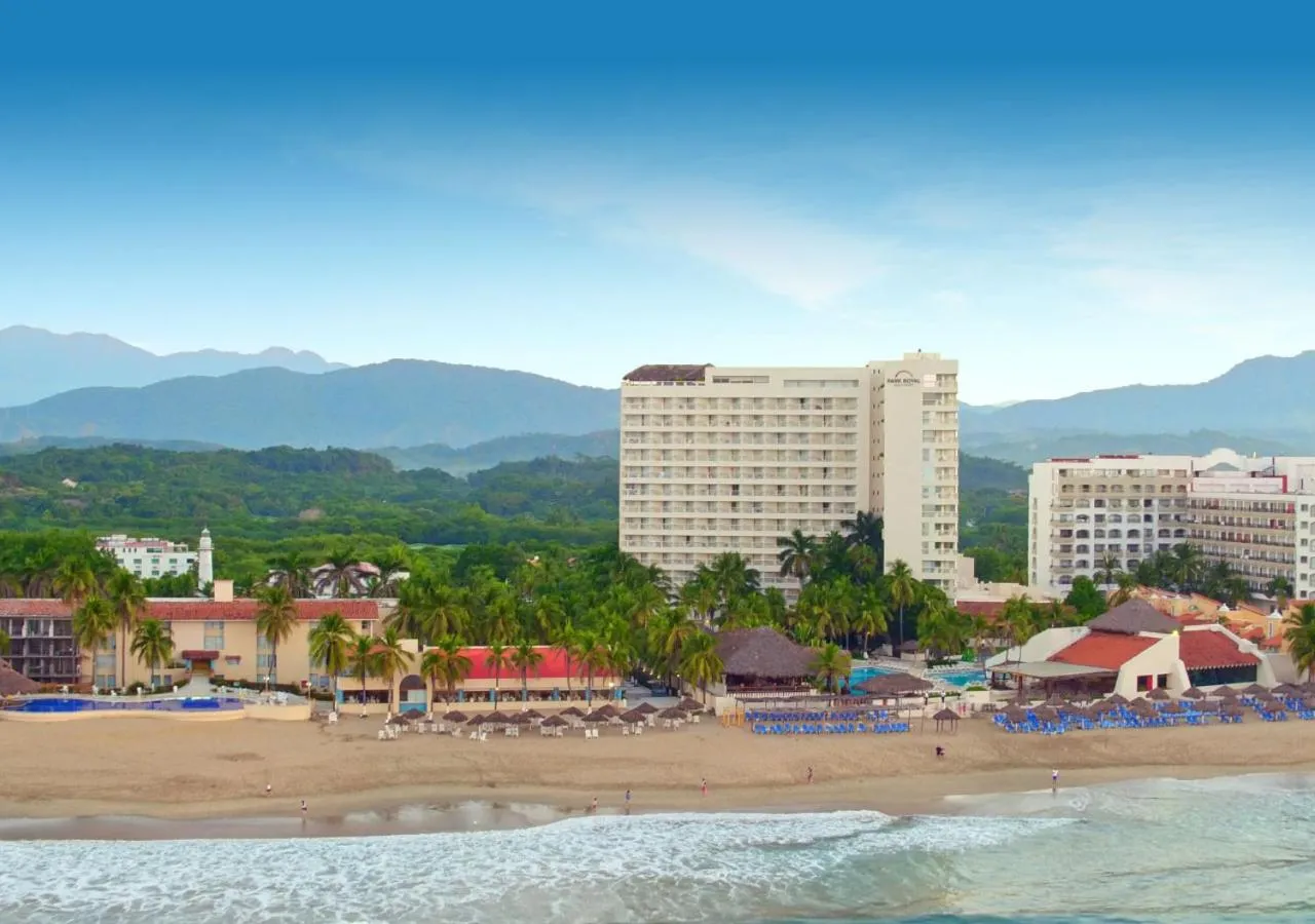 Property building in Park Royal Beach Ixtapa - All Inclusive