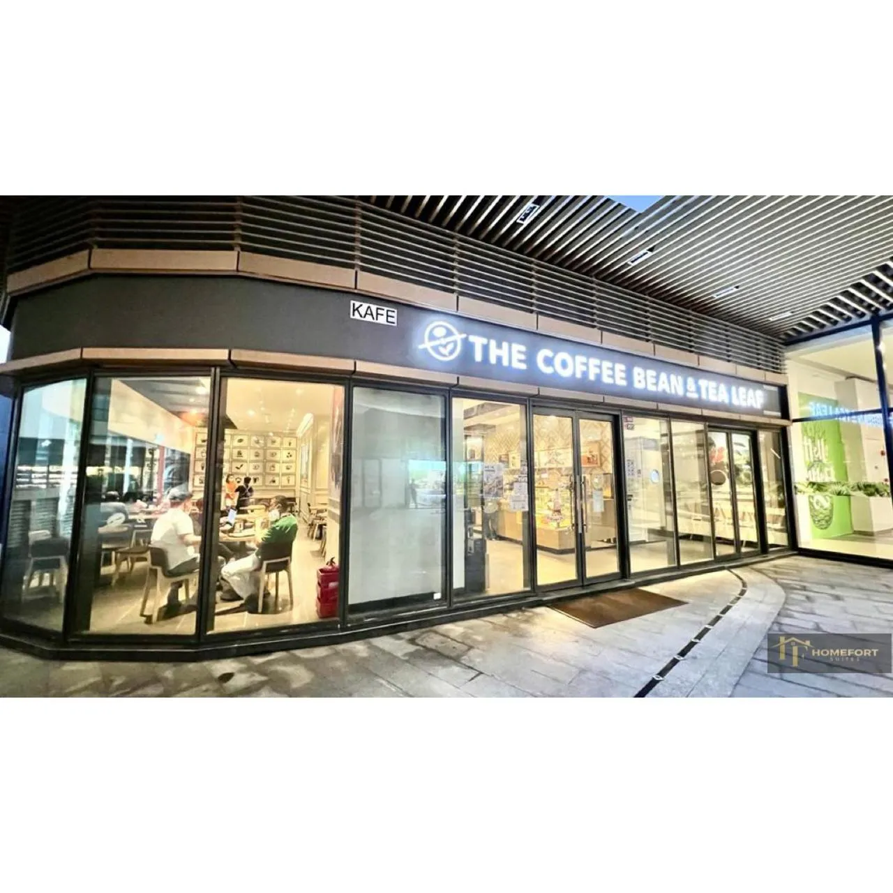 Restaurant/places to eat in R&F PRINCESS COVE BY HOMEFORT SUITES