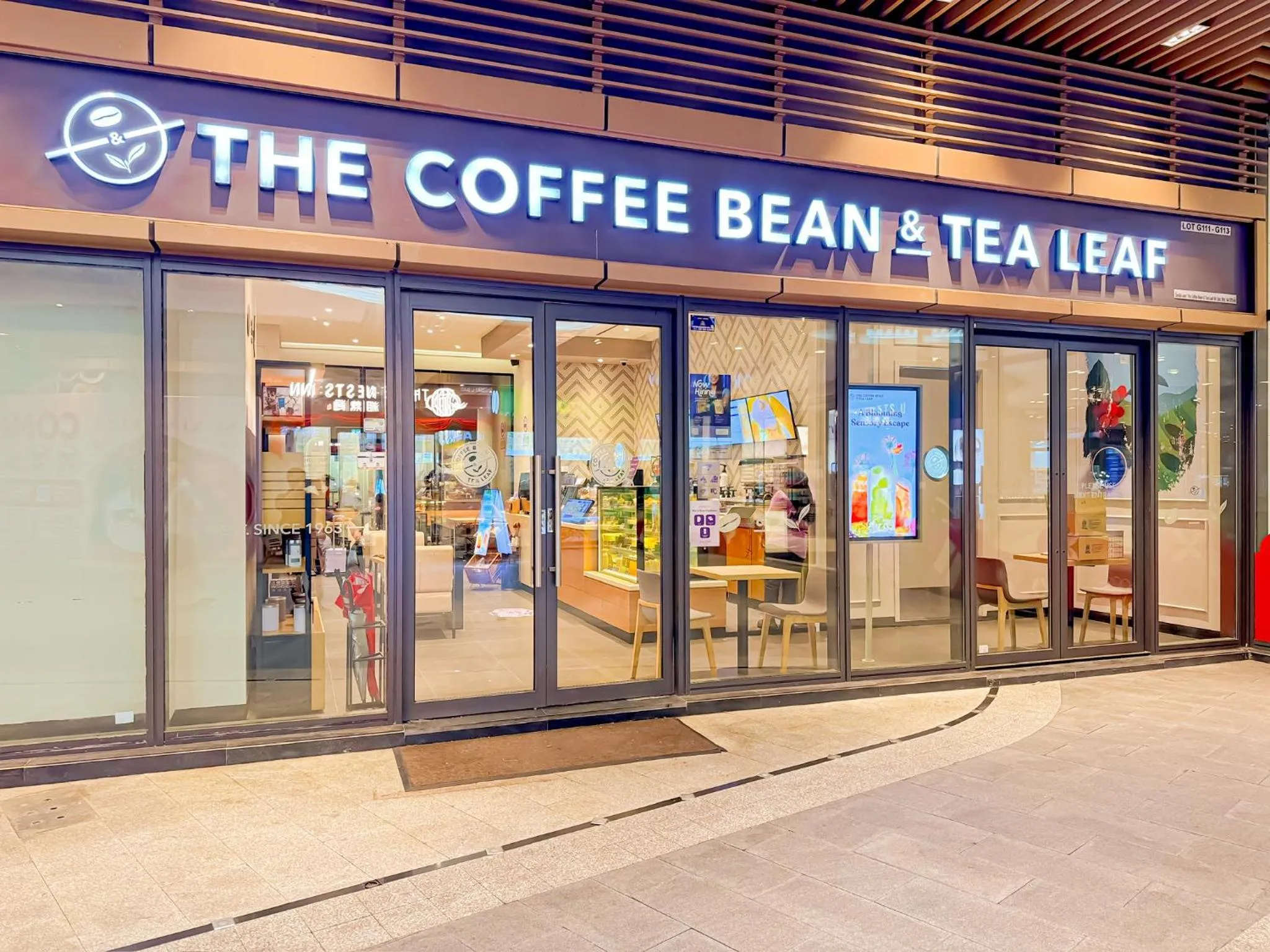 Restaurant/places to eat in R&F PRINCESS COVE BY HOMEFORT SUITES