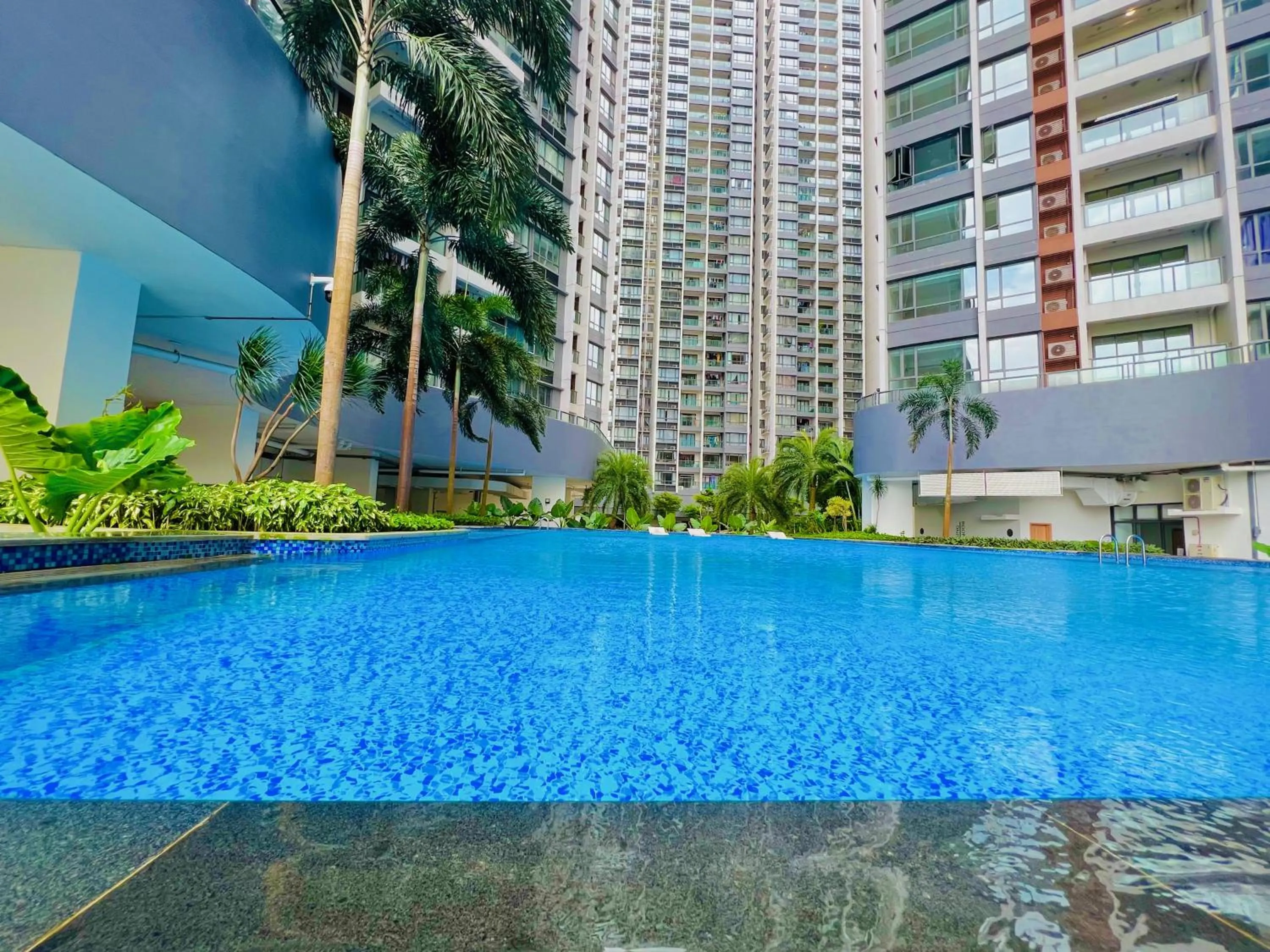 Swimming pool in R&F PRINCESS COVE BY HOMEFORT SUITES