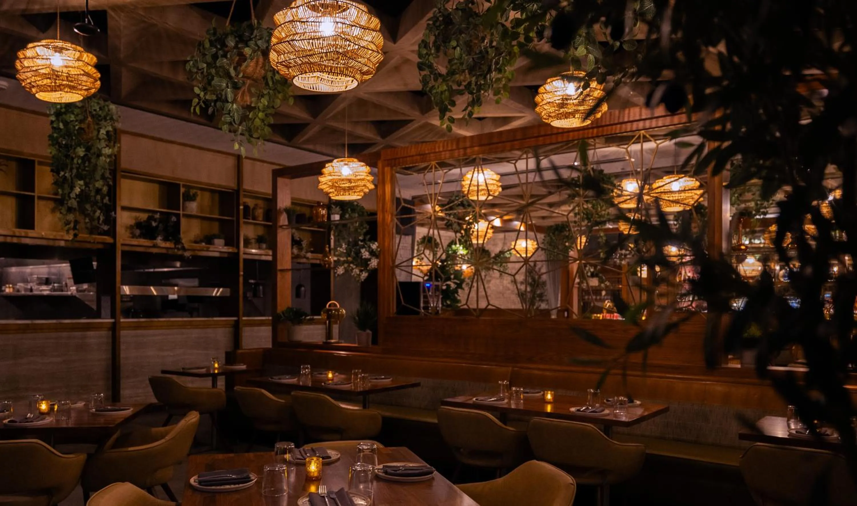 Restaurant/places to eat in Godfrey Hotel Chicago