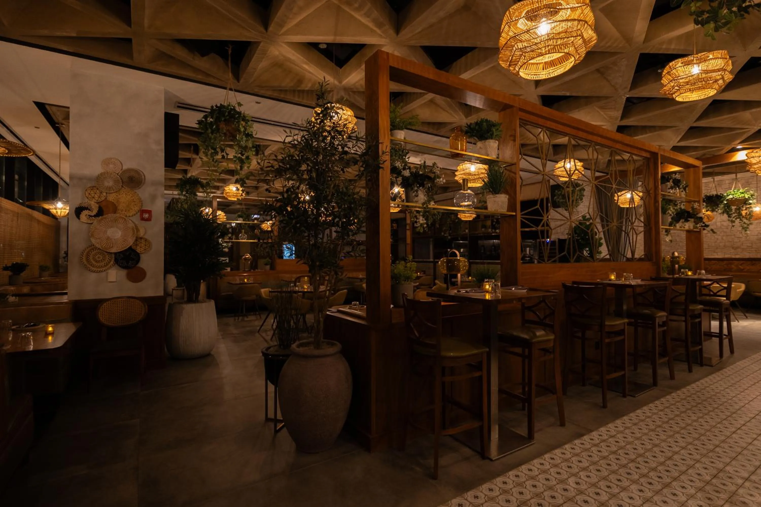 Restaurant/places to eat in Godfrey Hotel Chicago