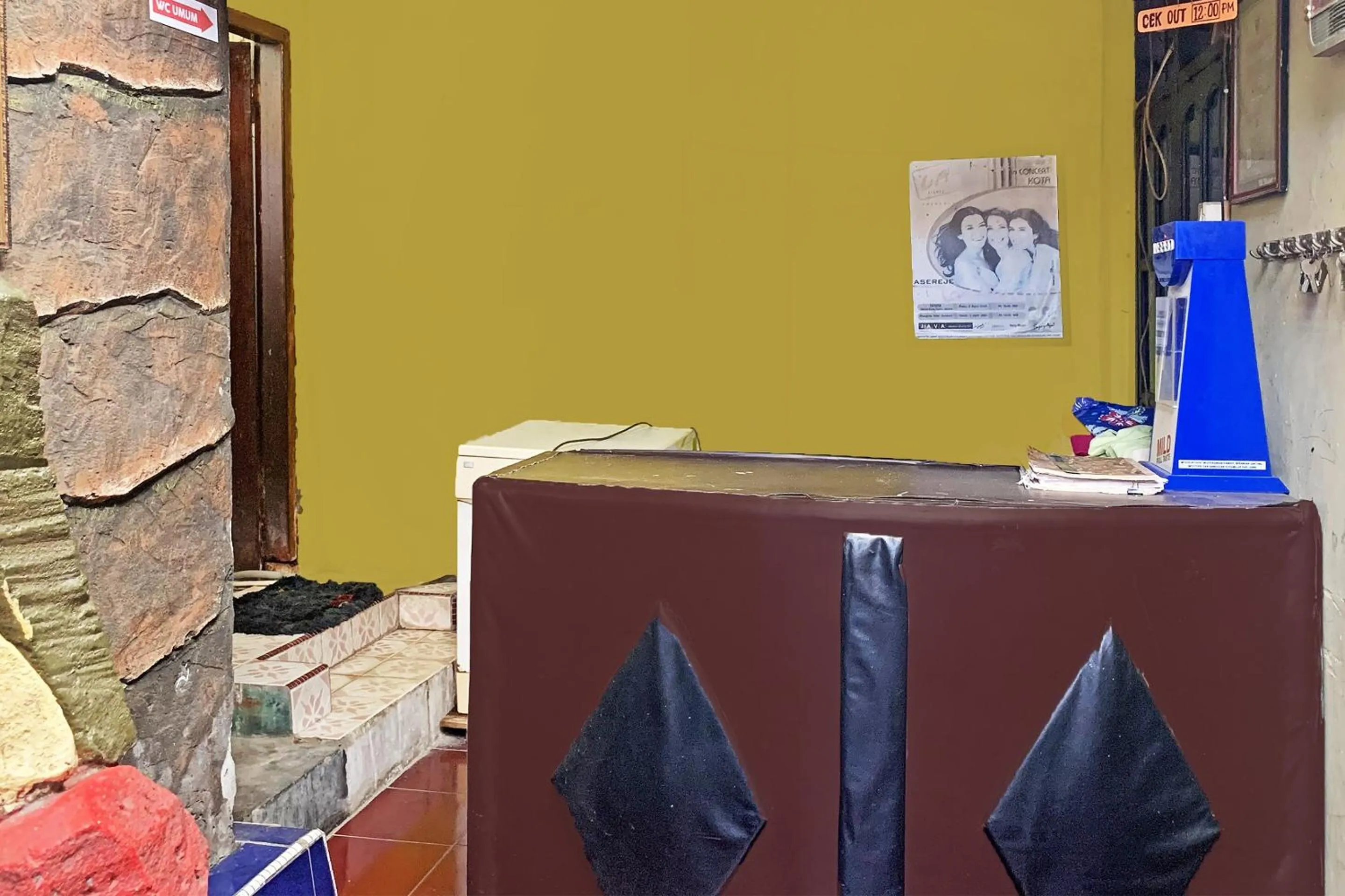 Lobby or reception in Hotel O Wisma Amrach