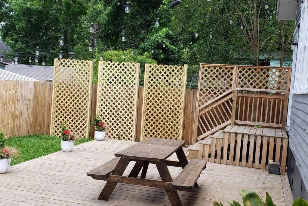 Patio in The Lafayette House
