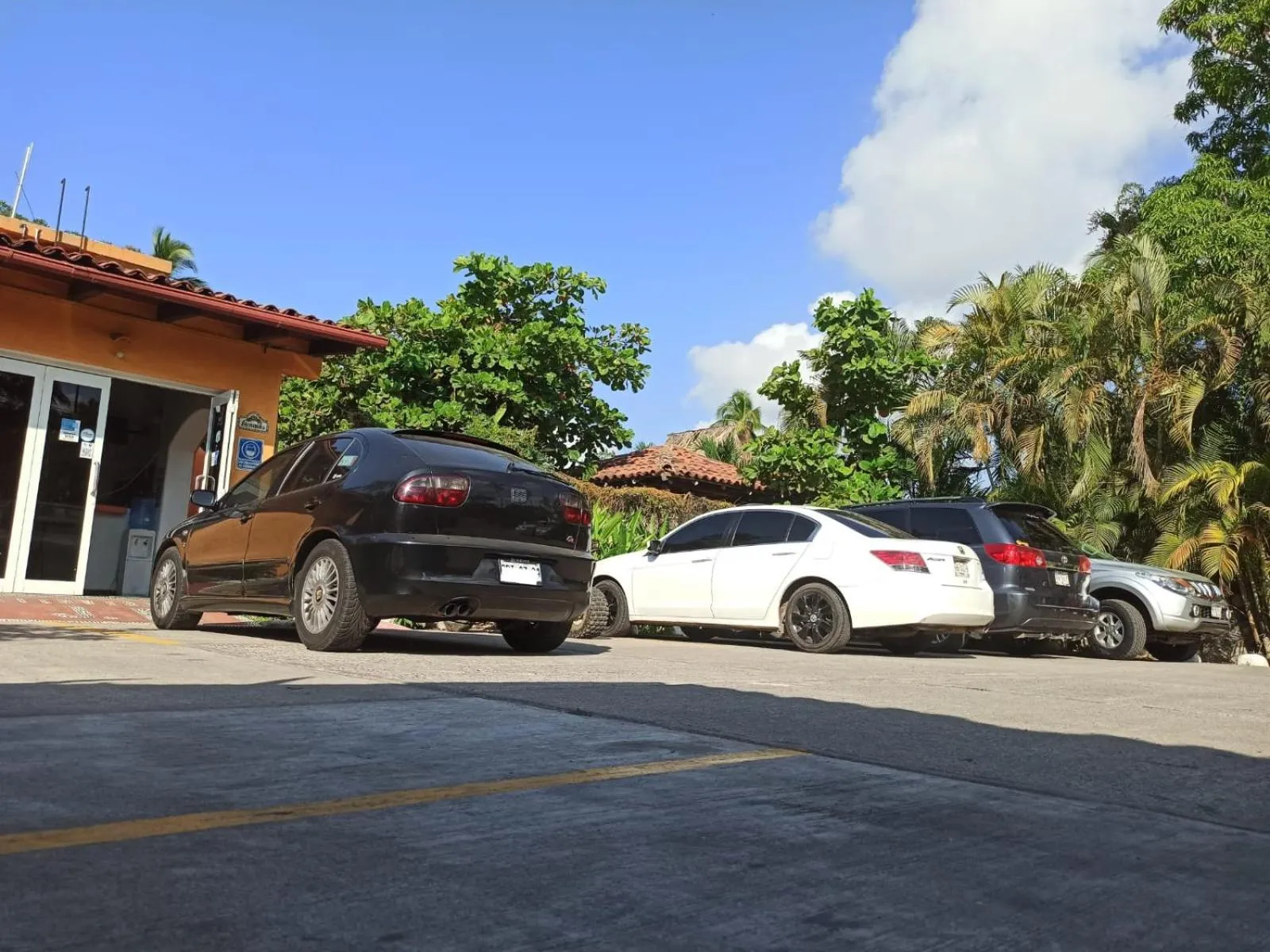 Parking in Hotel J.B.