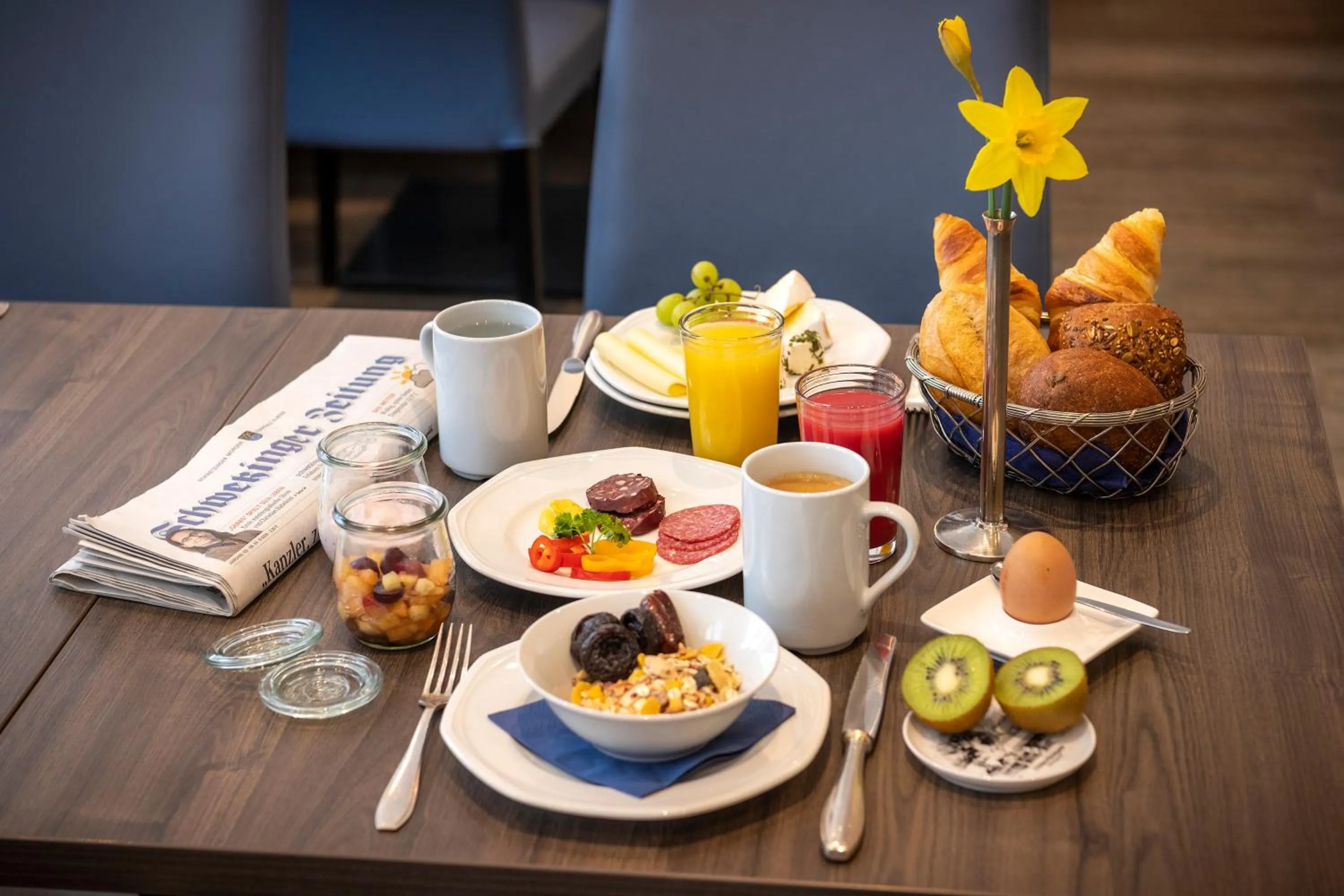 Breakfast in Hotel Adler Post