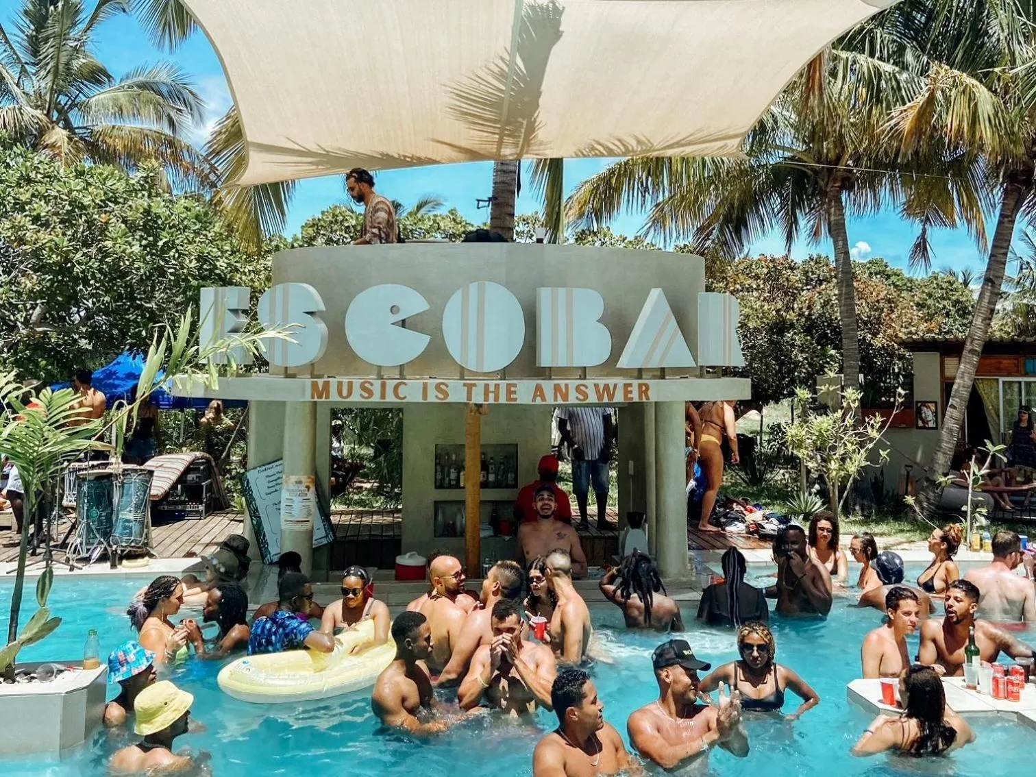 Property building in Mozambeat Motel