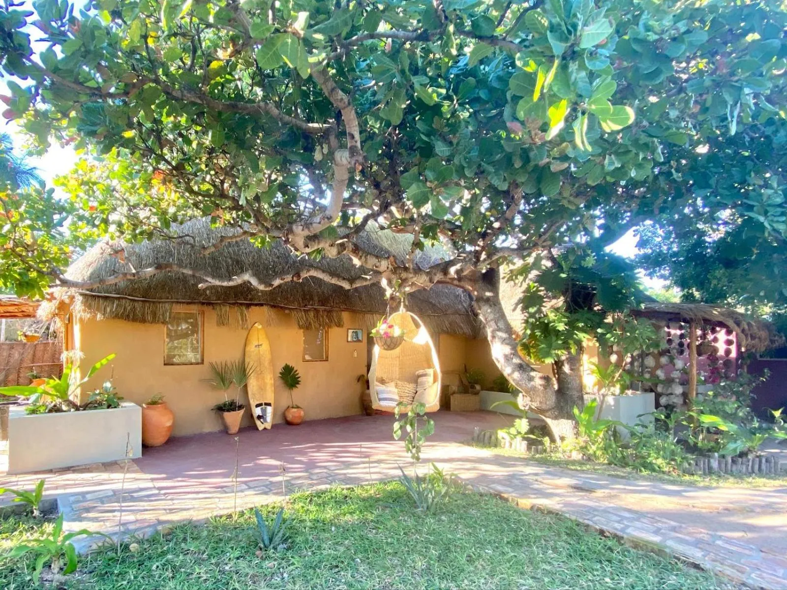 Property building in Mozambeat Motel